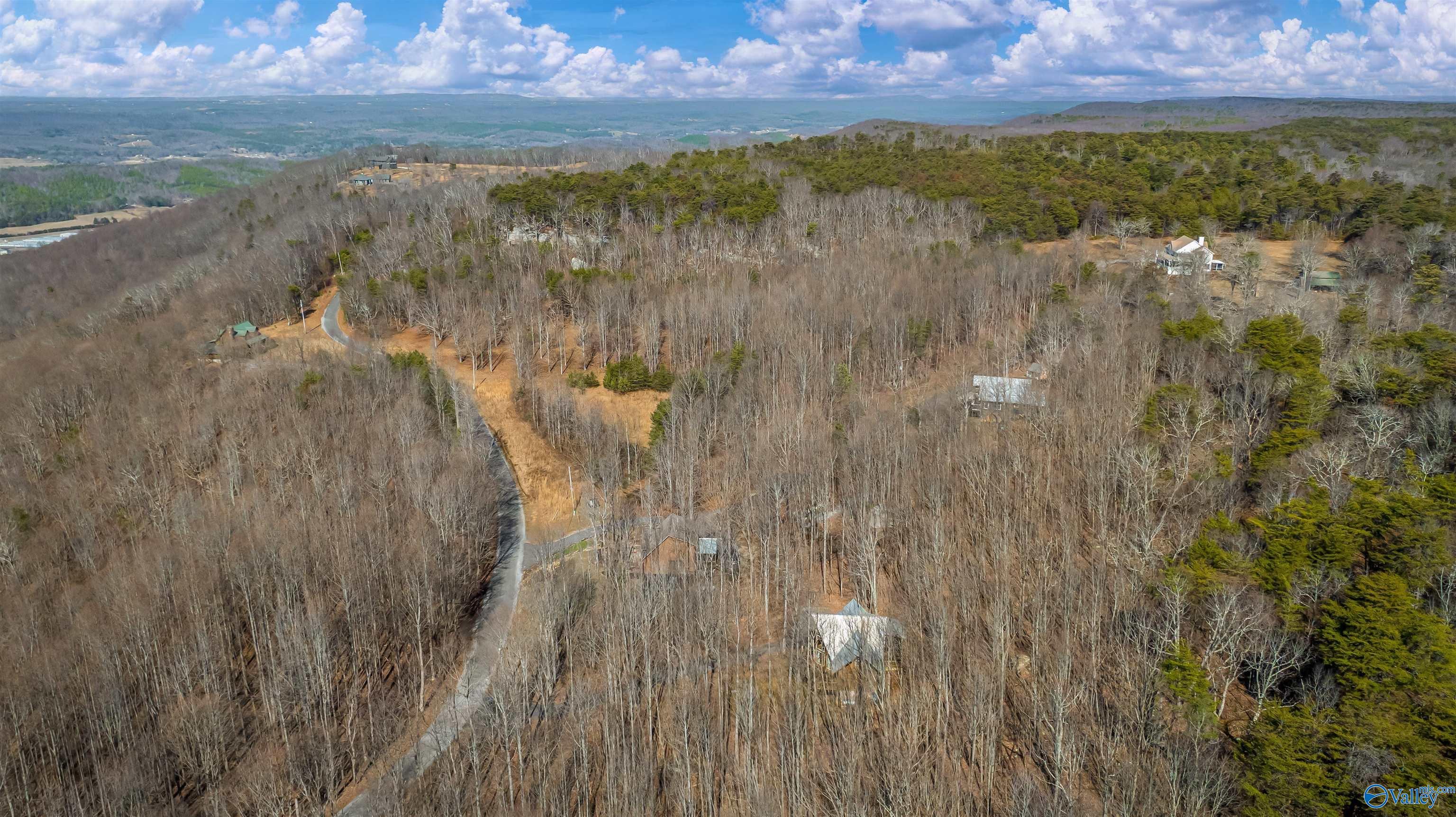 2462 County Road 166