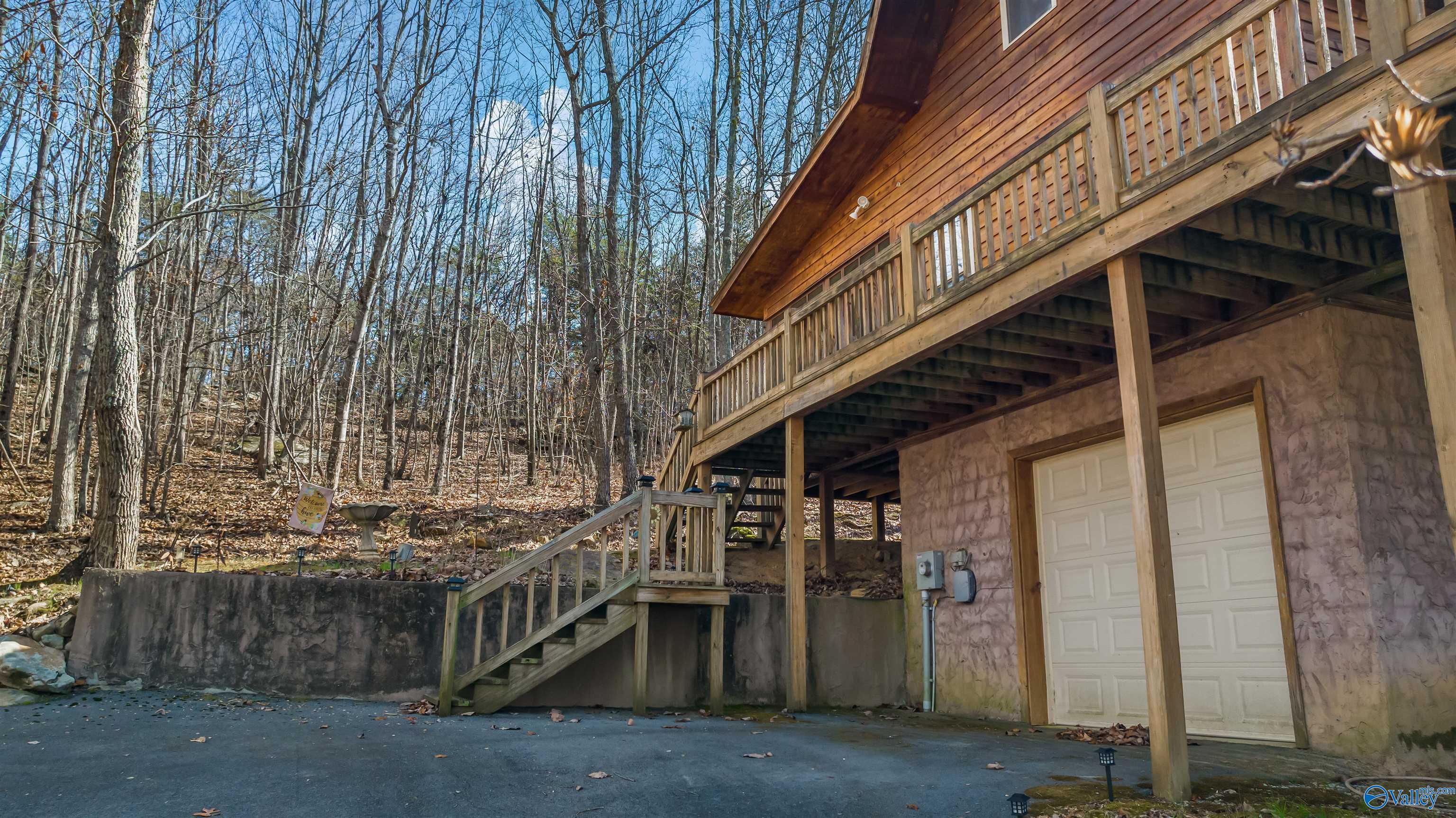 2462 County Road 166