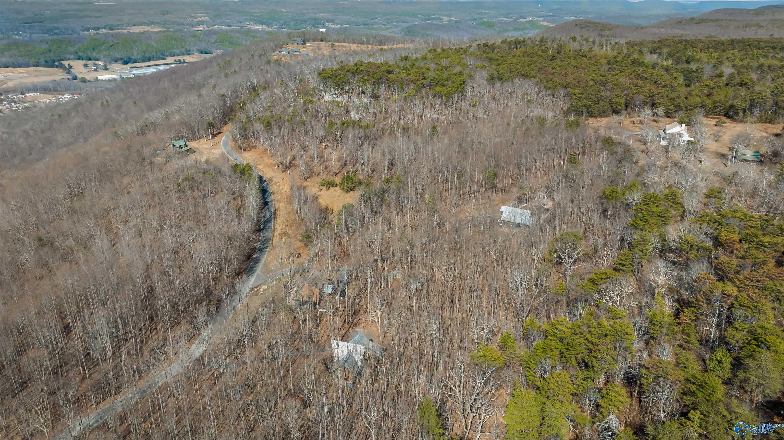 2462 County Road 166