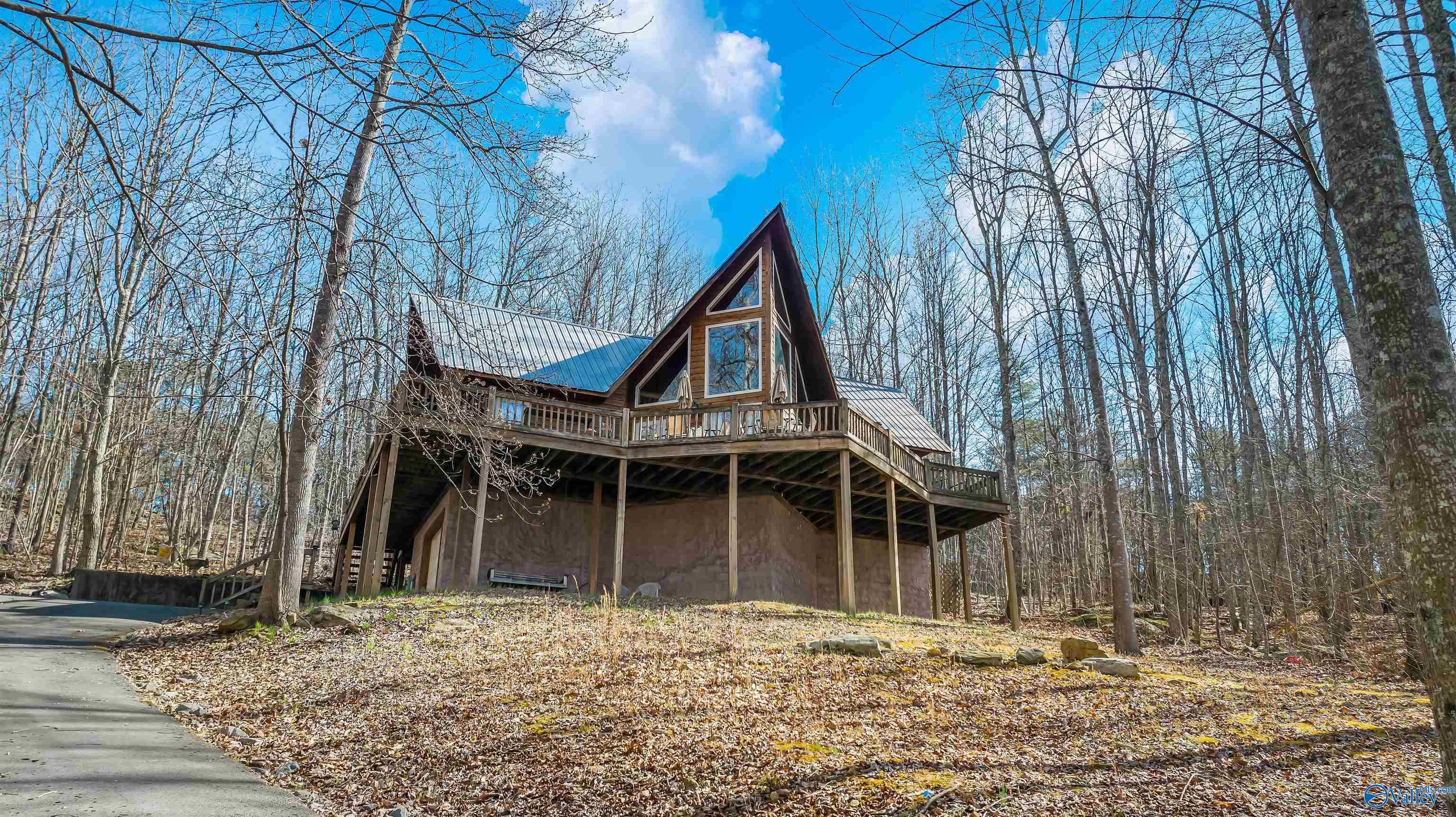 2462 County Road 166