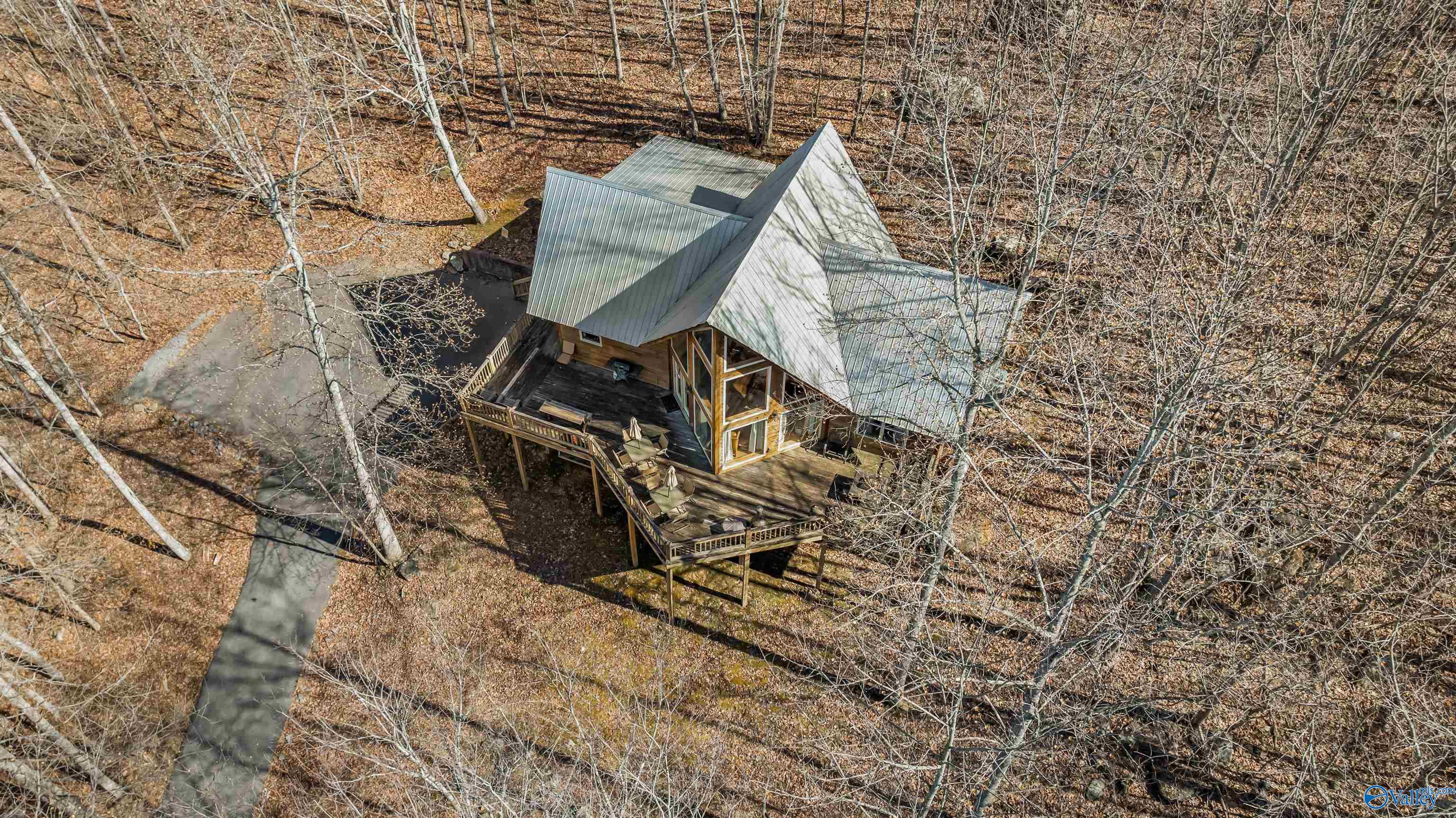 2462 County Road 166