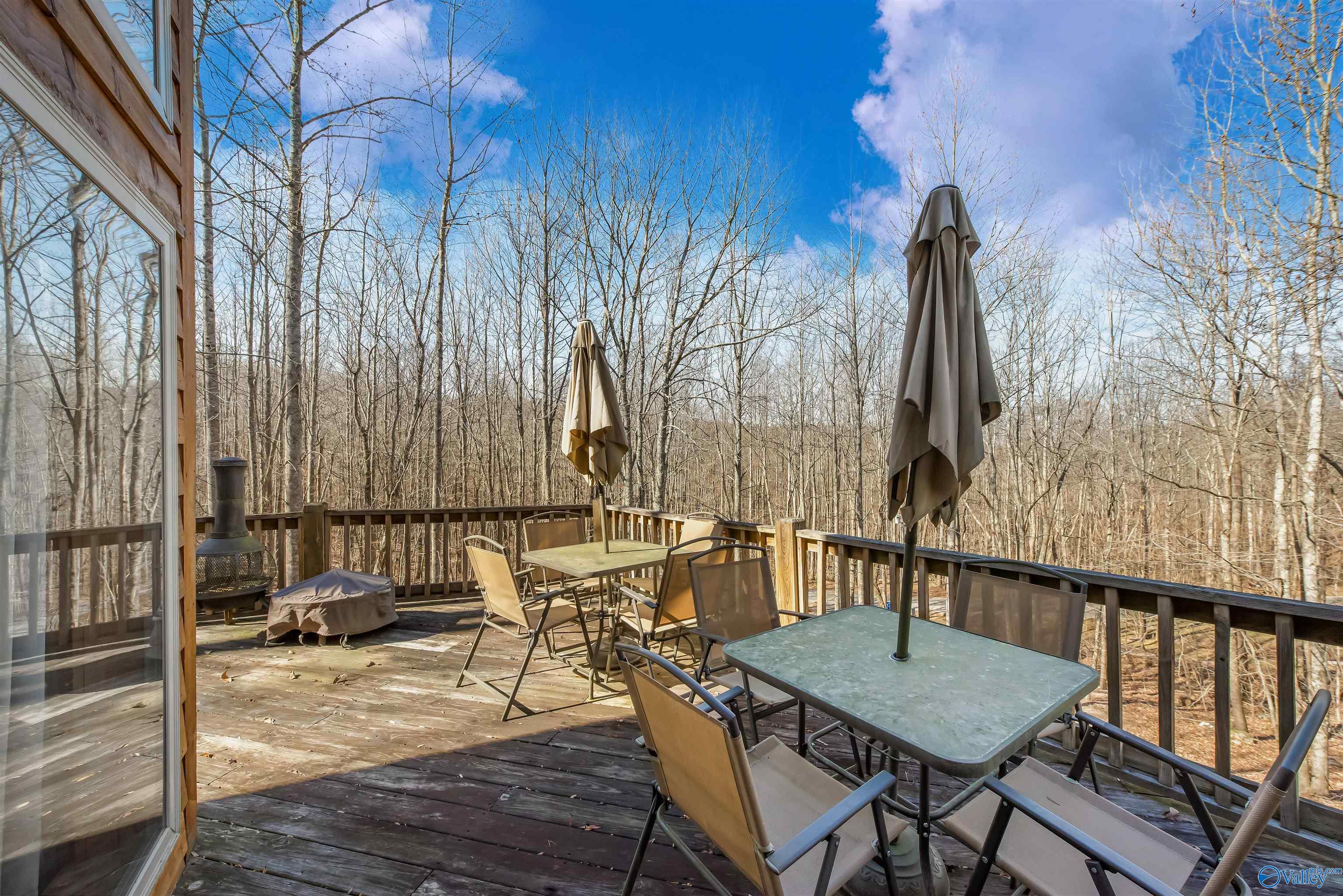 2462 County Road 166