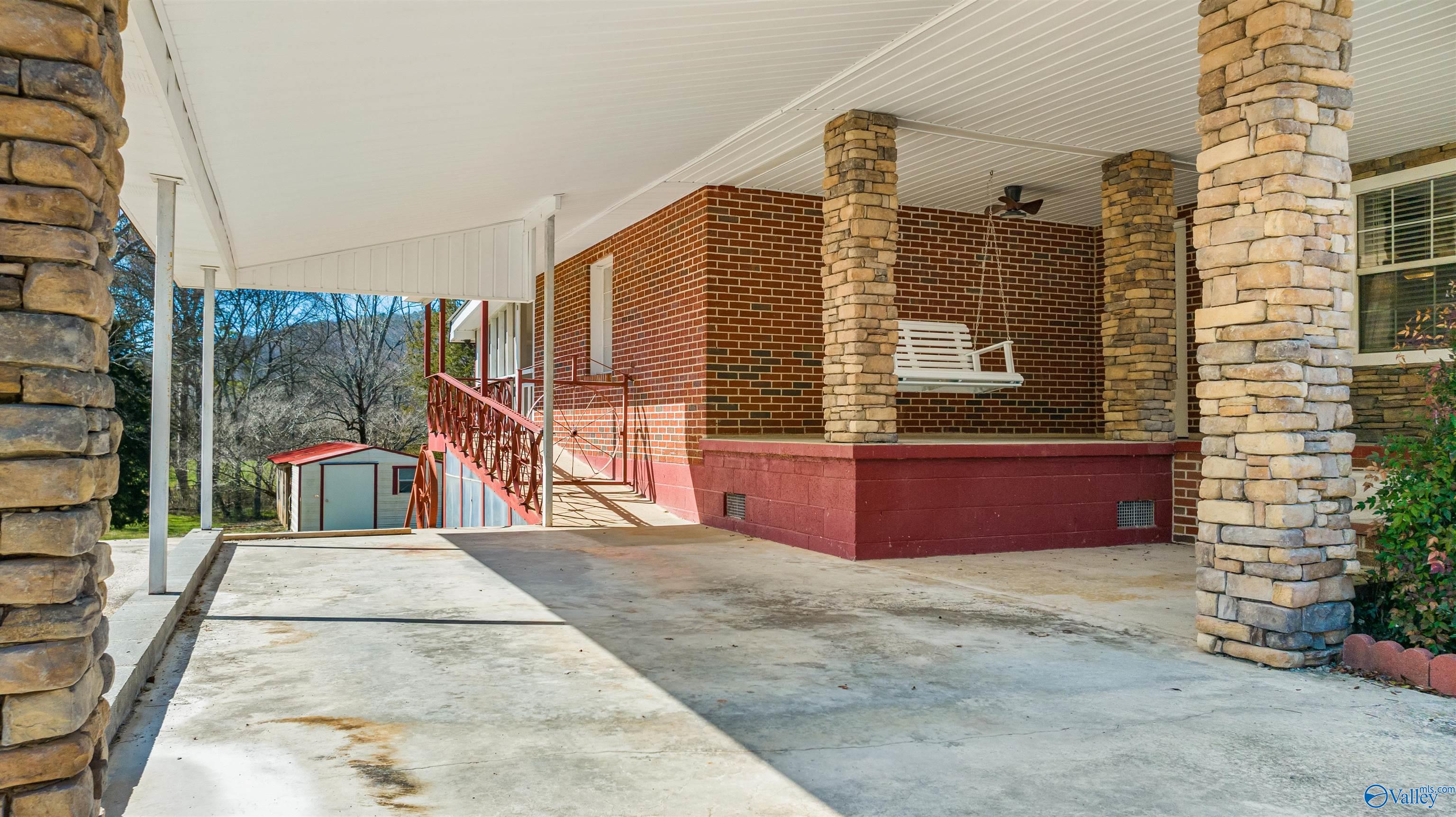 1431 County Road 835