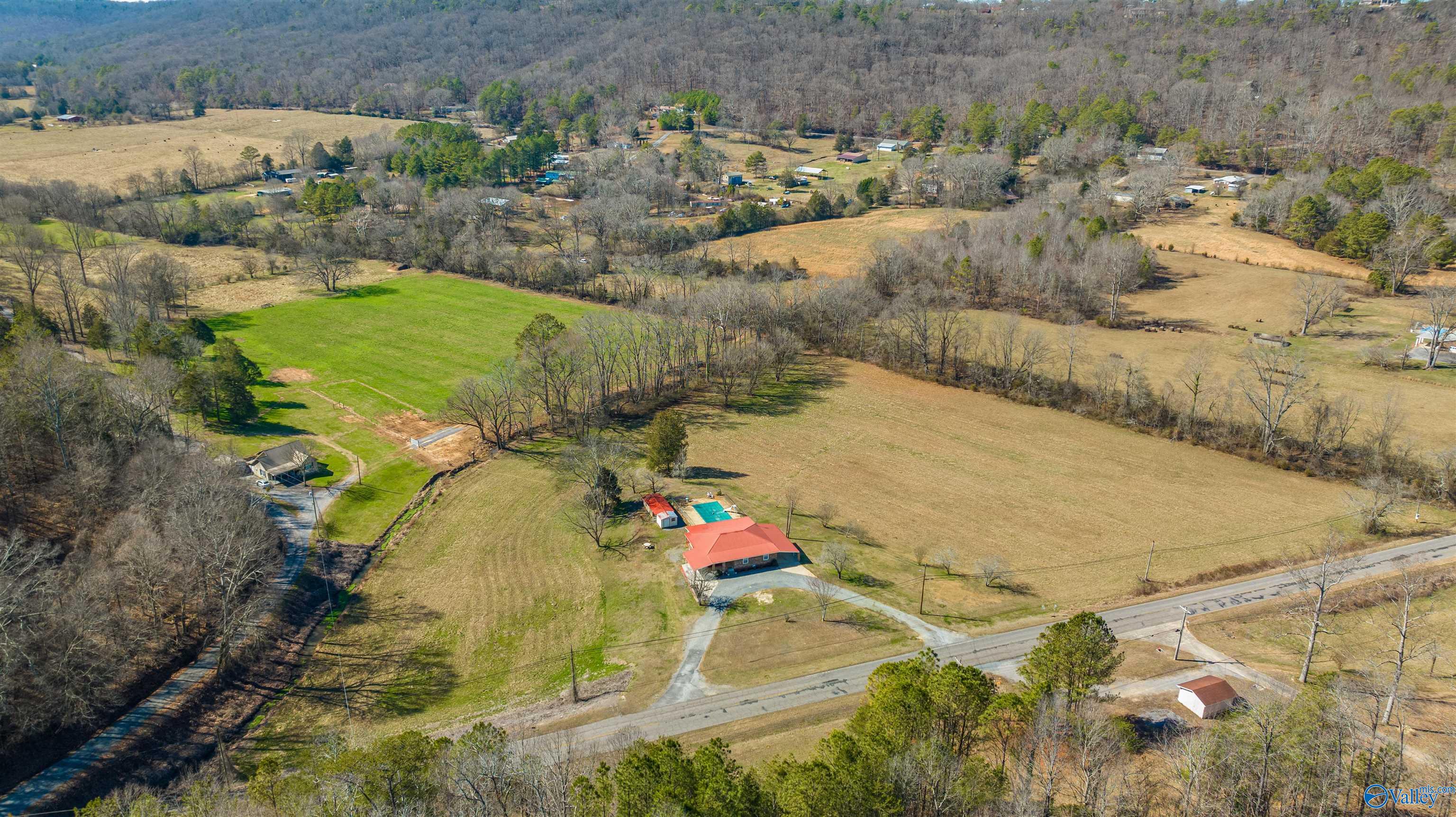 1431 County Road 835