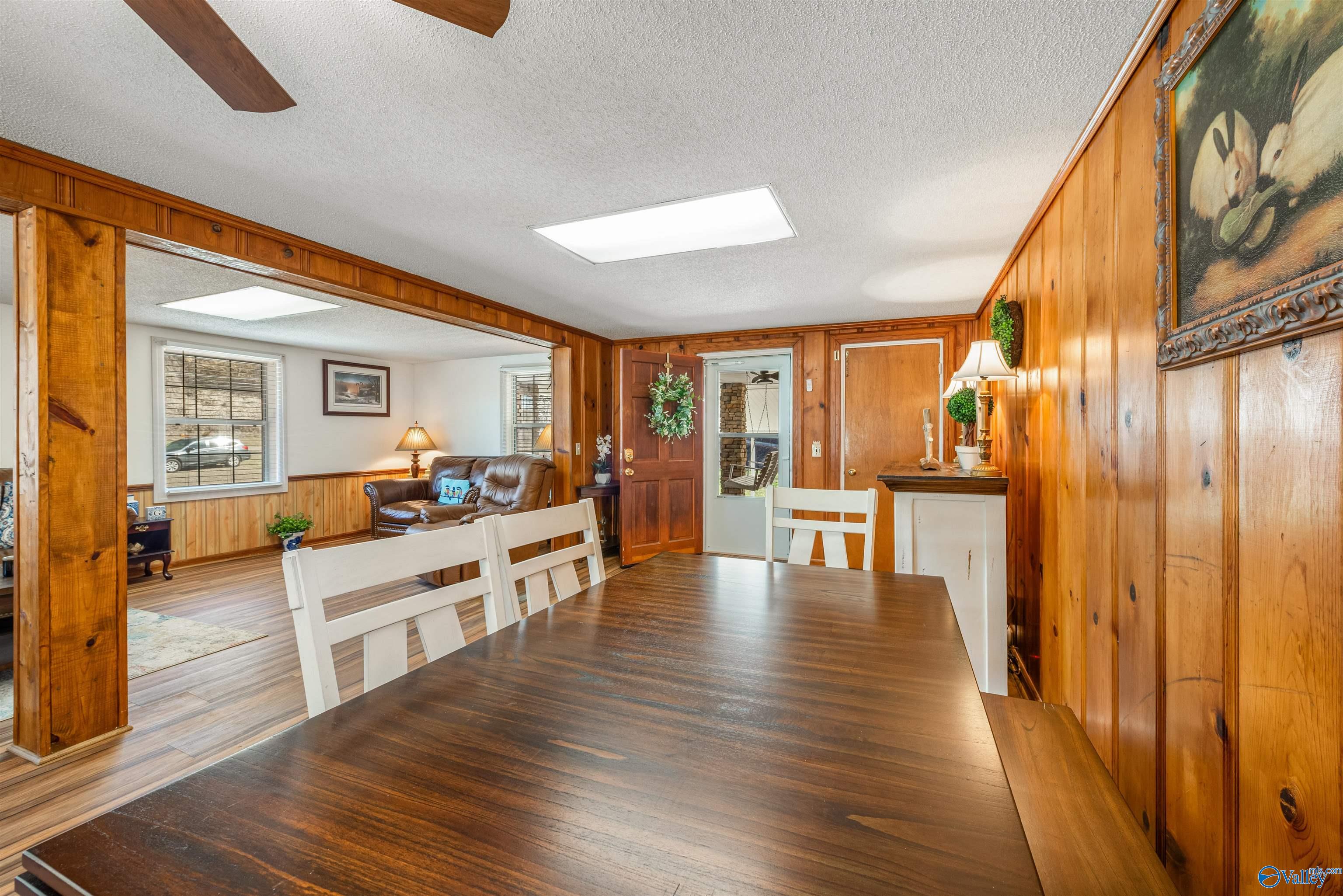 1431 County Road 835