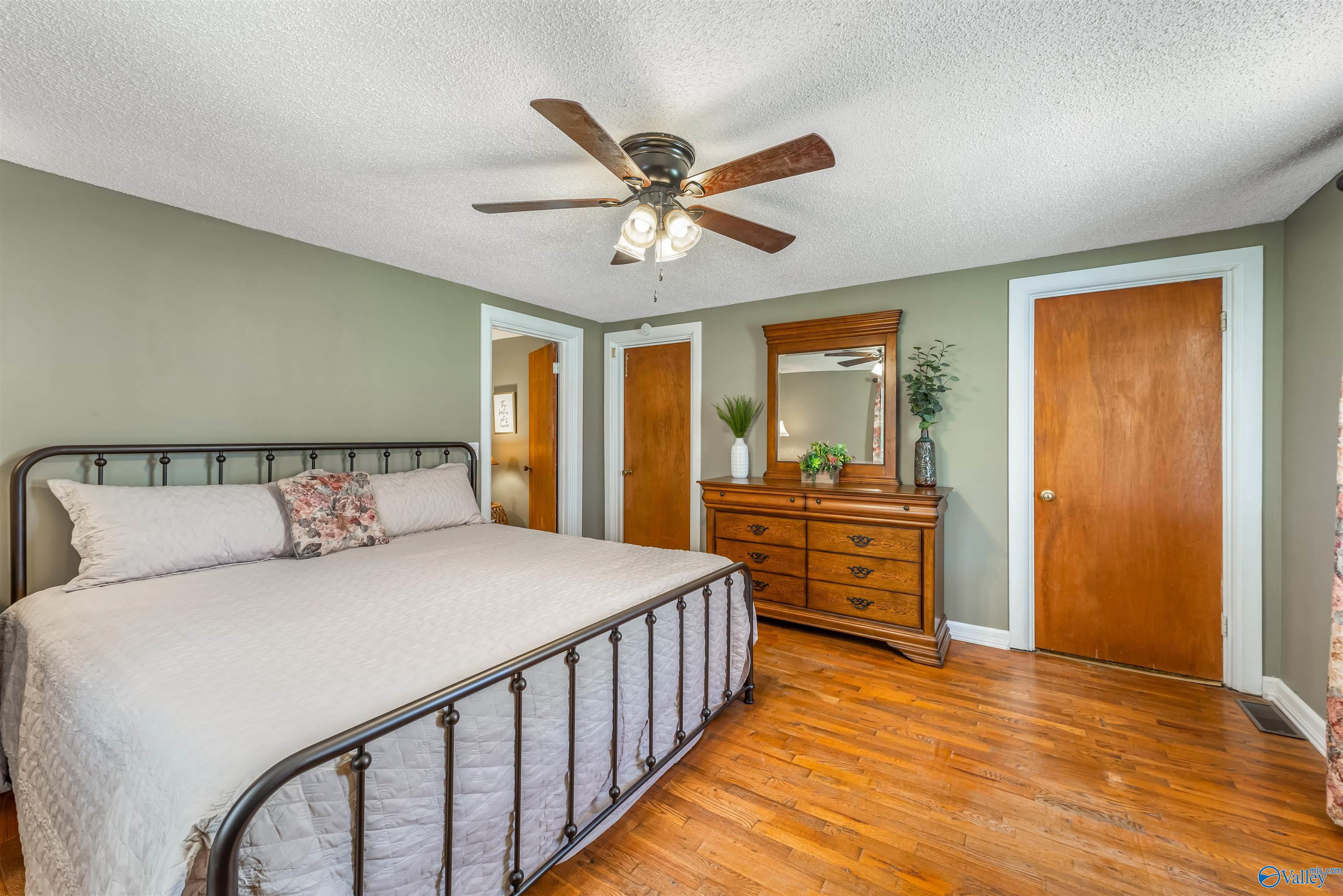 1431 County Road 835