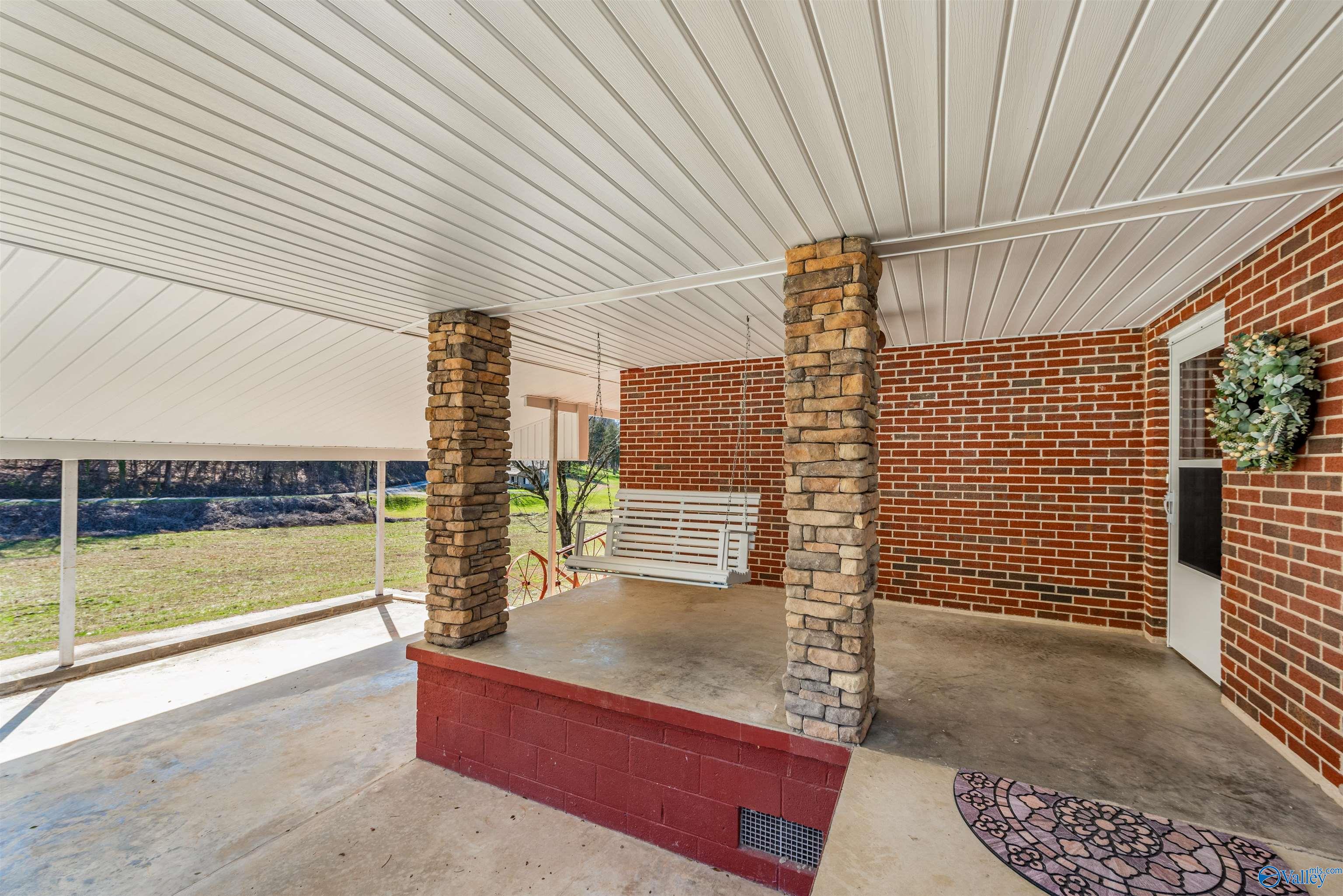 1431 County Road 835