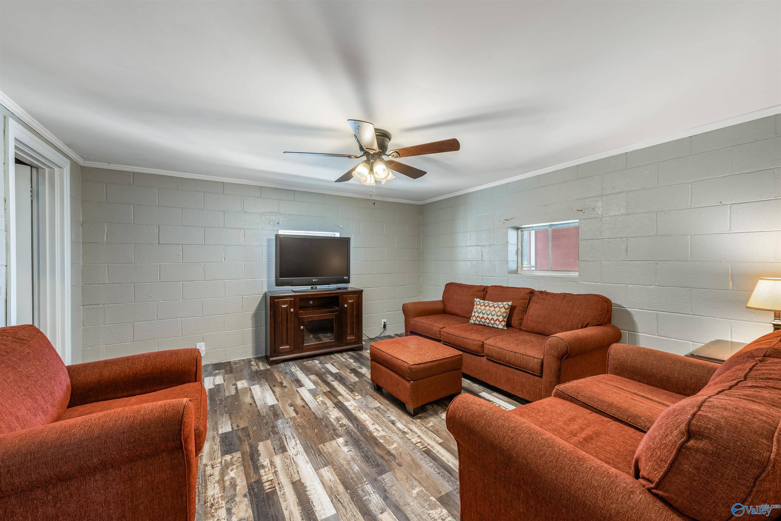 1431 County Road 835