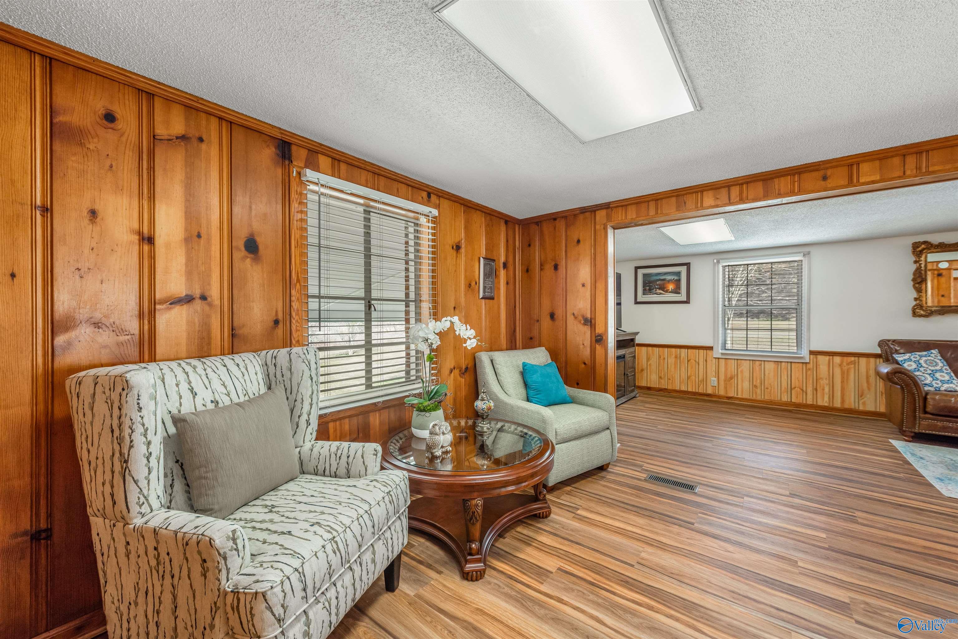 1431 County Road 835