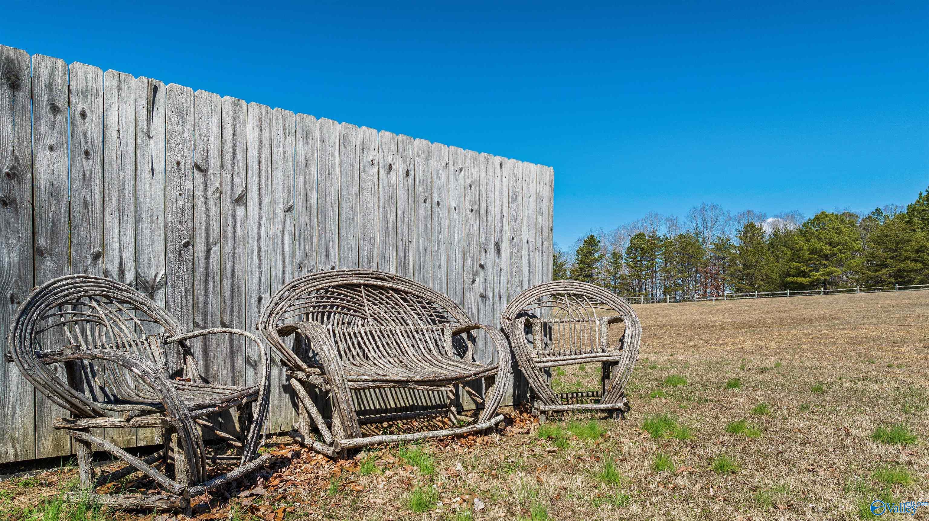 200 County Road 72