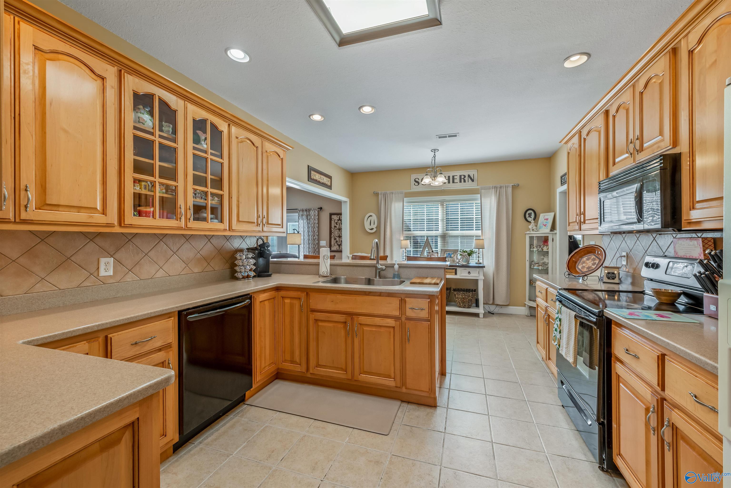 3808 Landon Lane