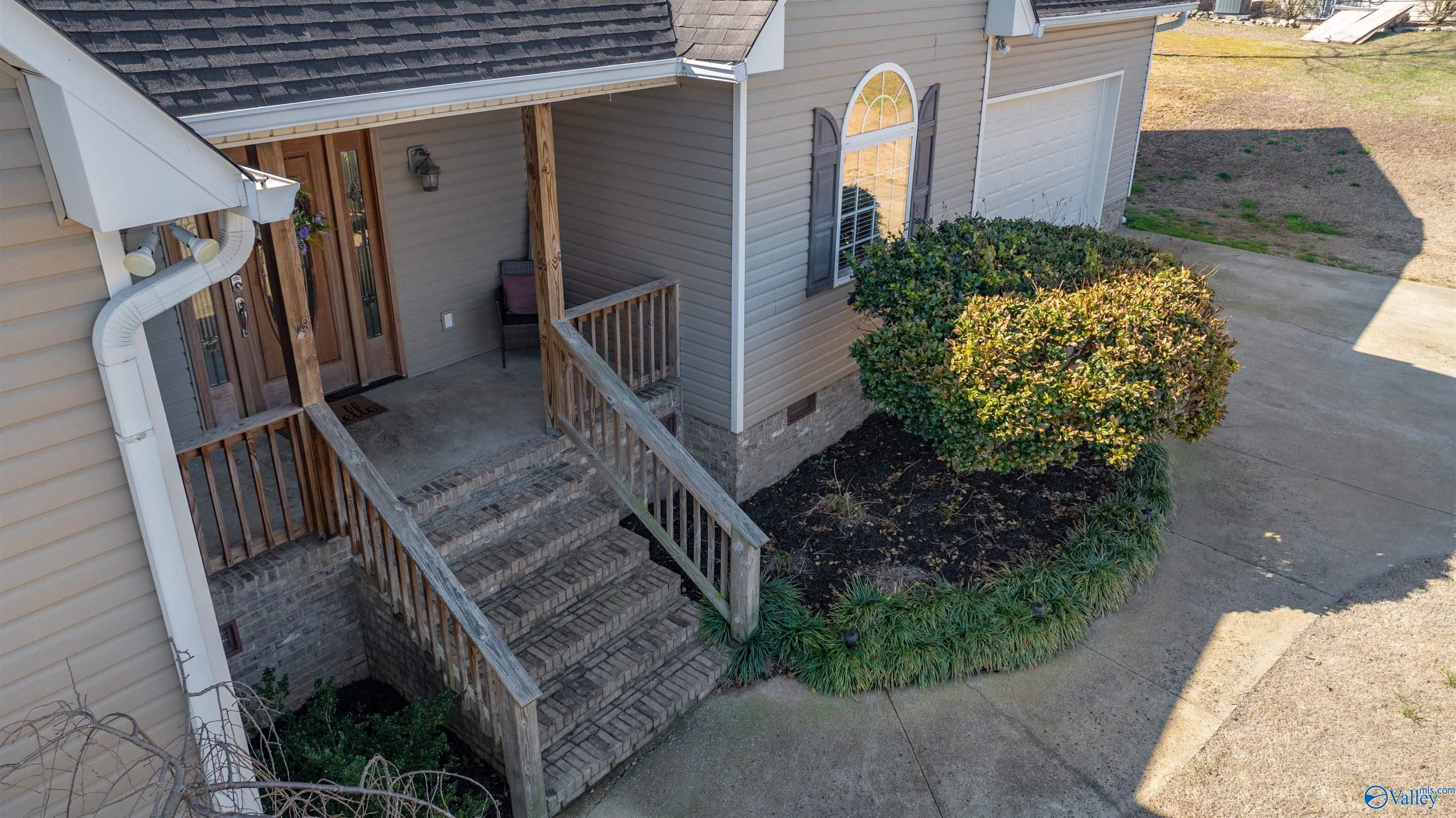 3808 Landon Lane