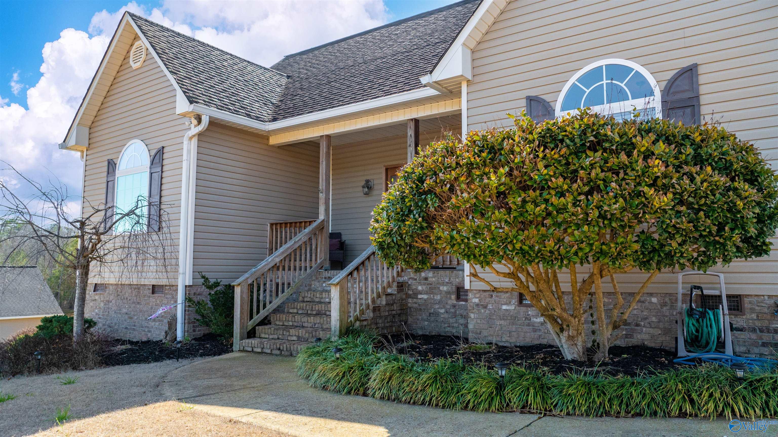 3808 Landon Lane