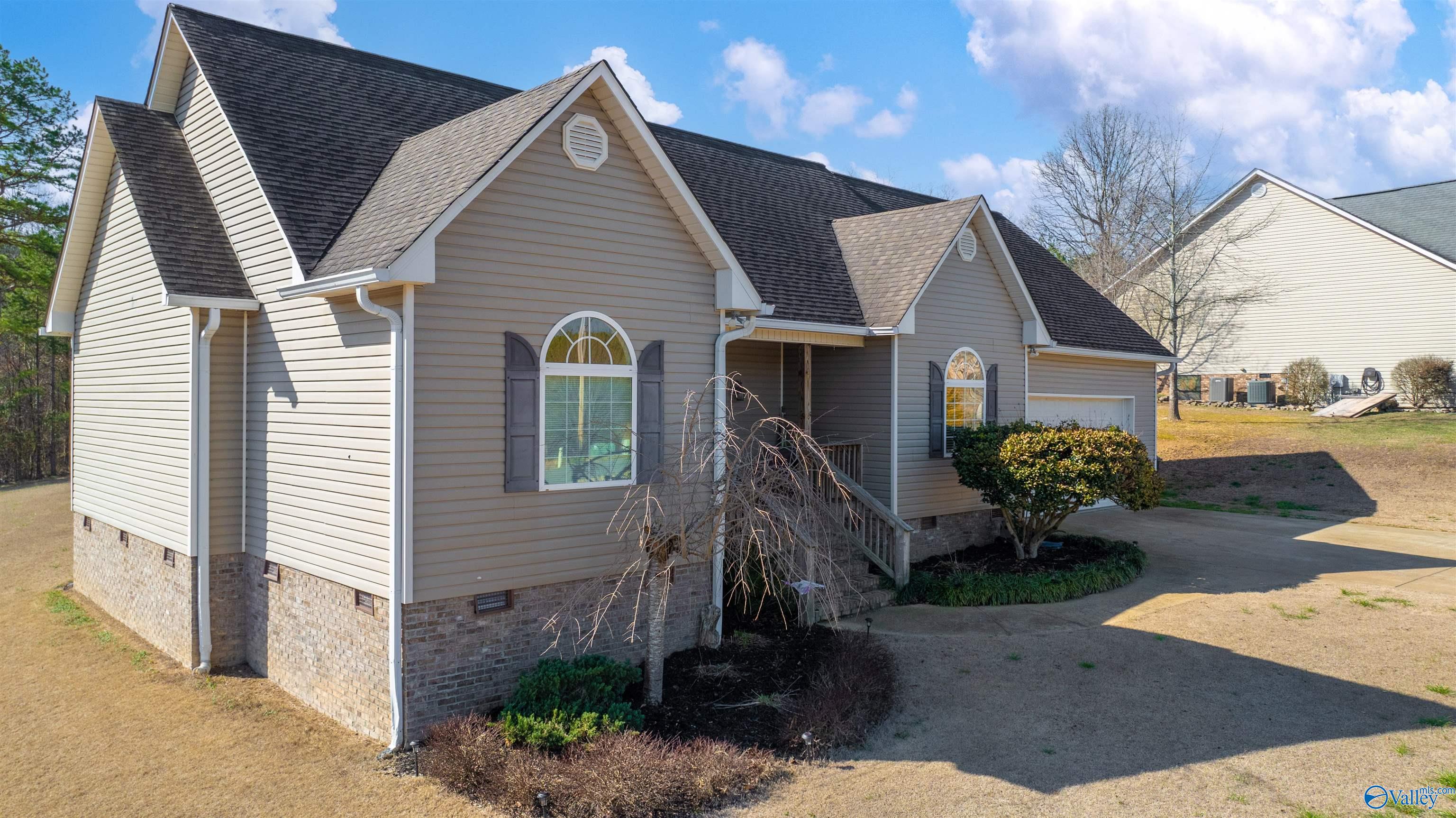3808 Landon Lane