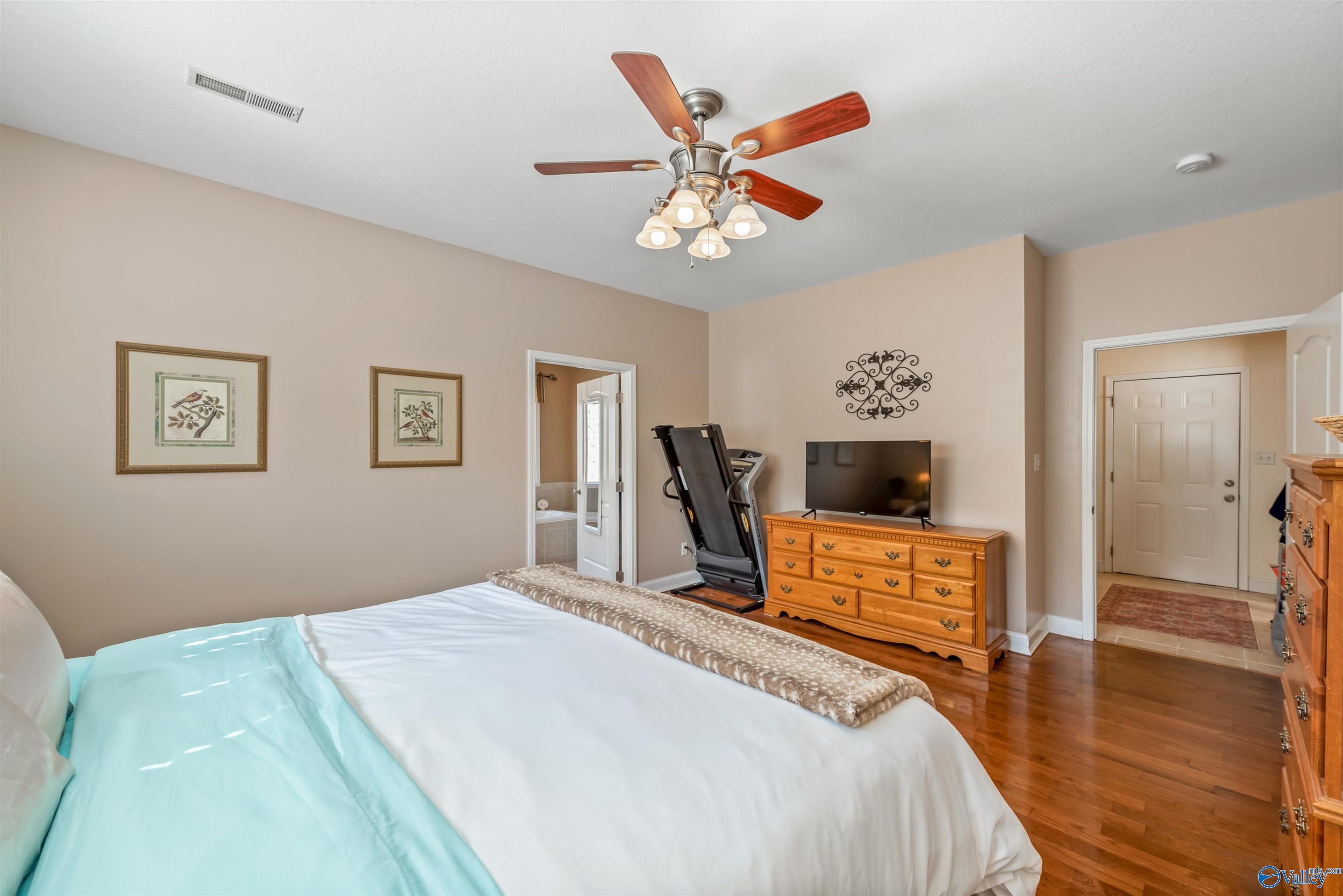 3808 Landon Lane