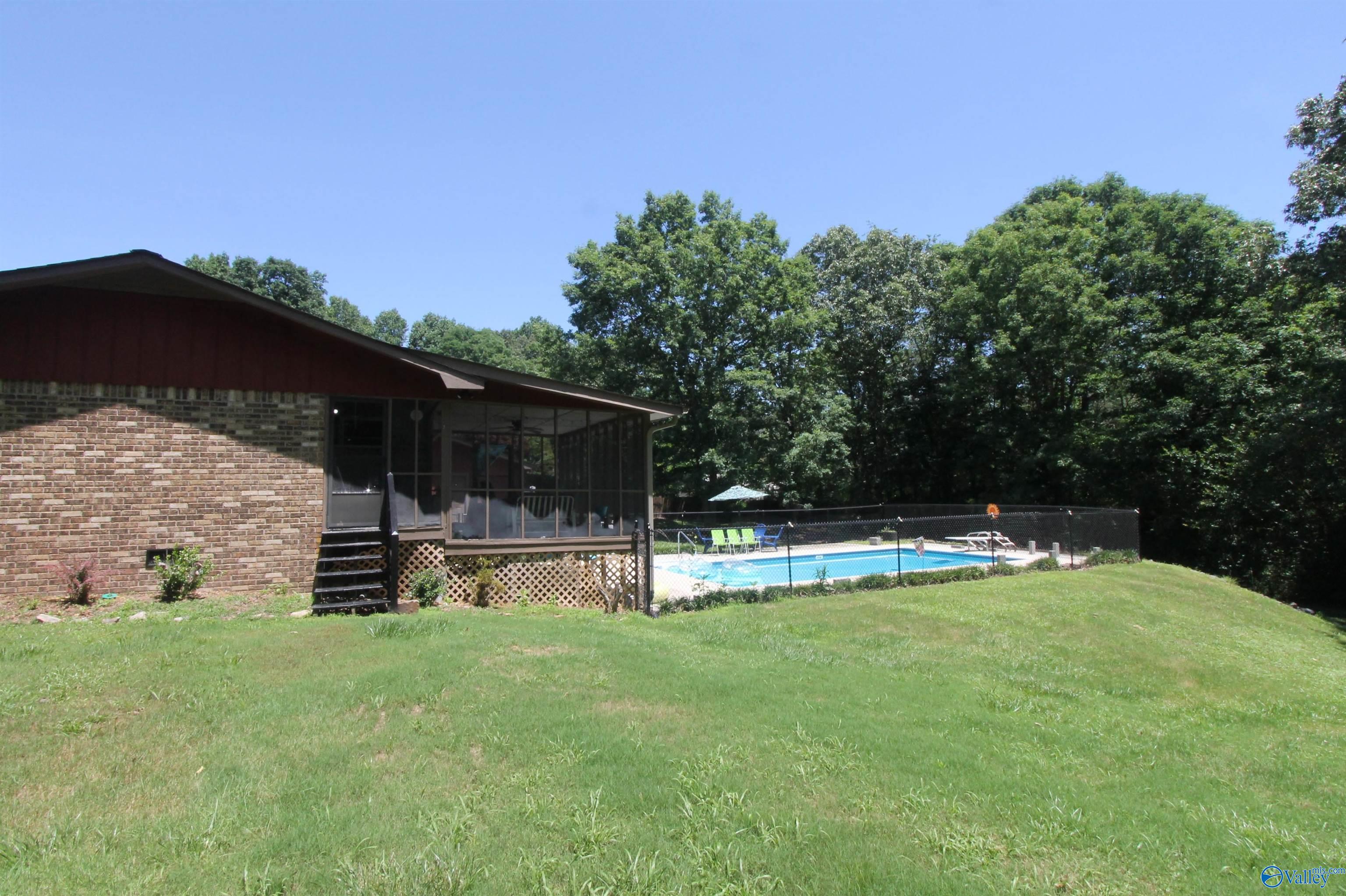 76 County Road 233