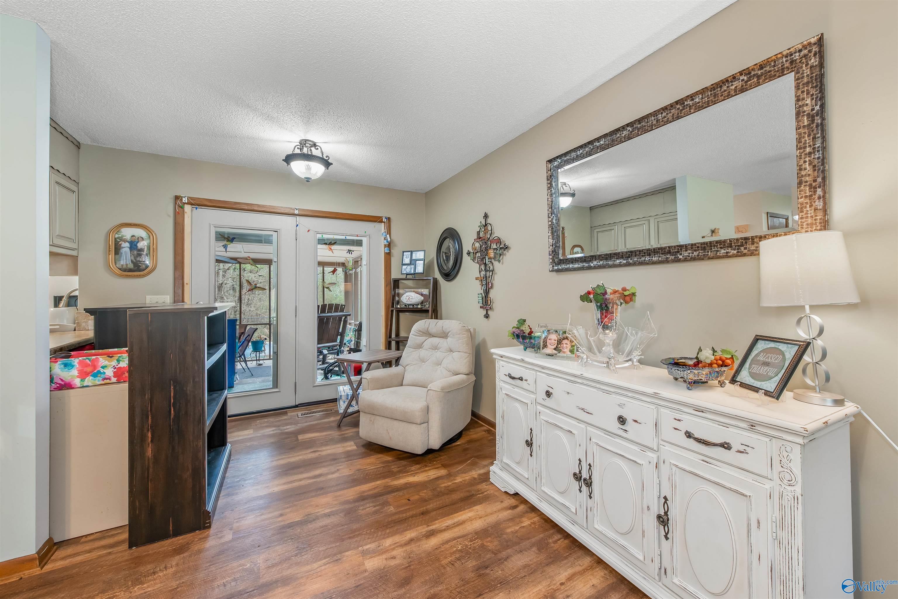 76 County Road 233