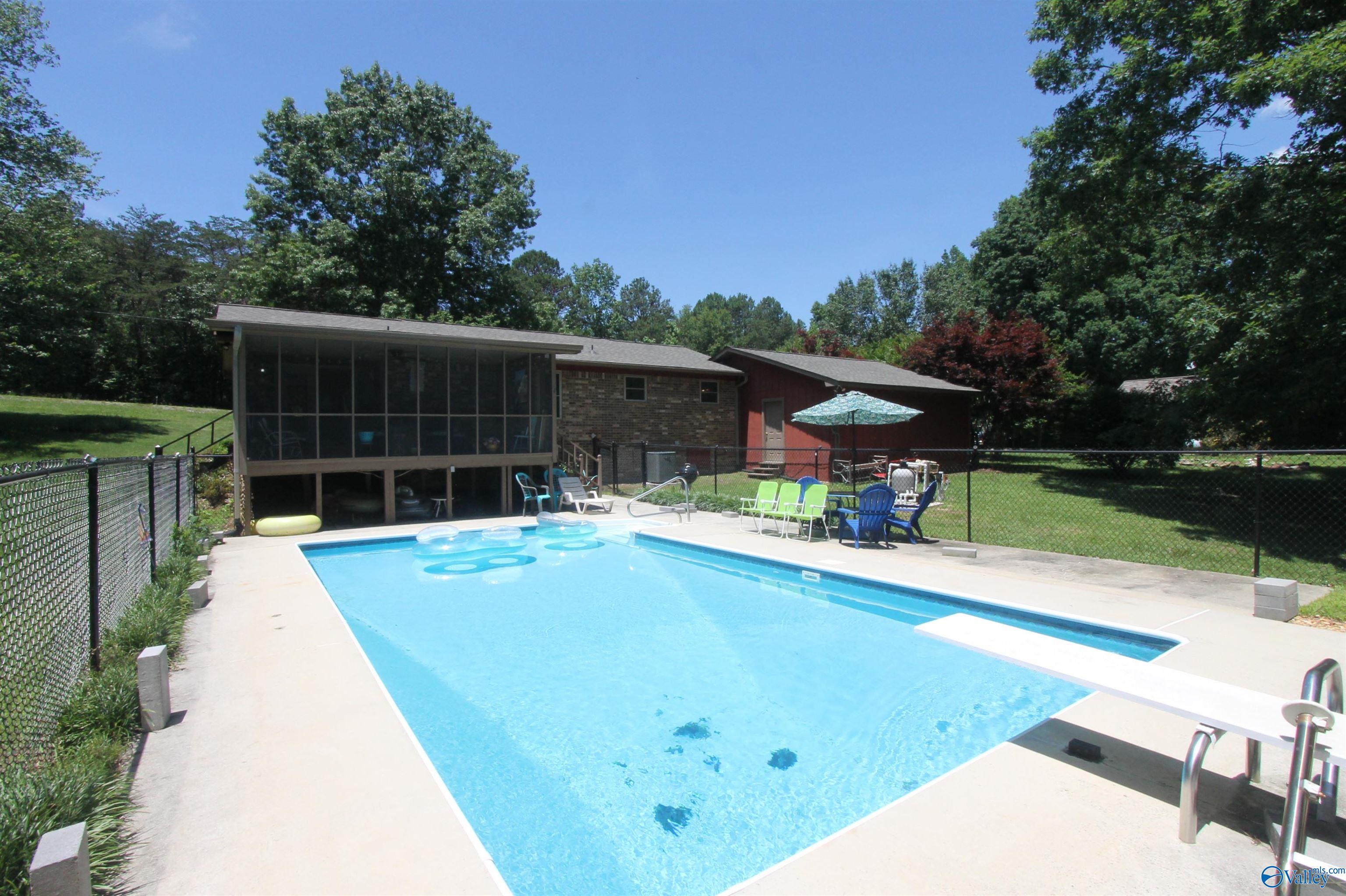 76 County Road 233