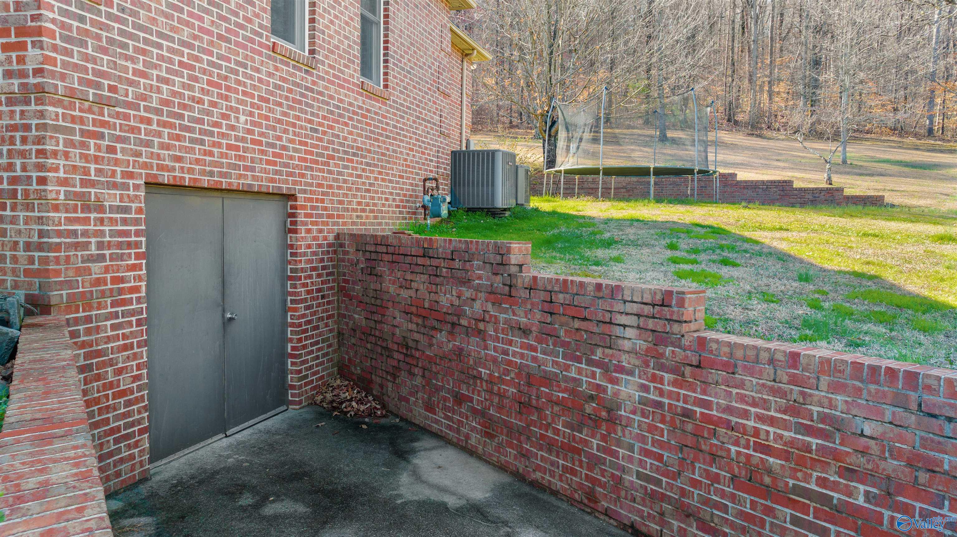 102 County Road 655