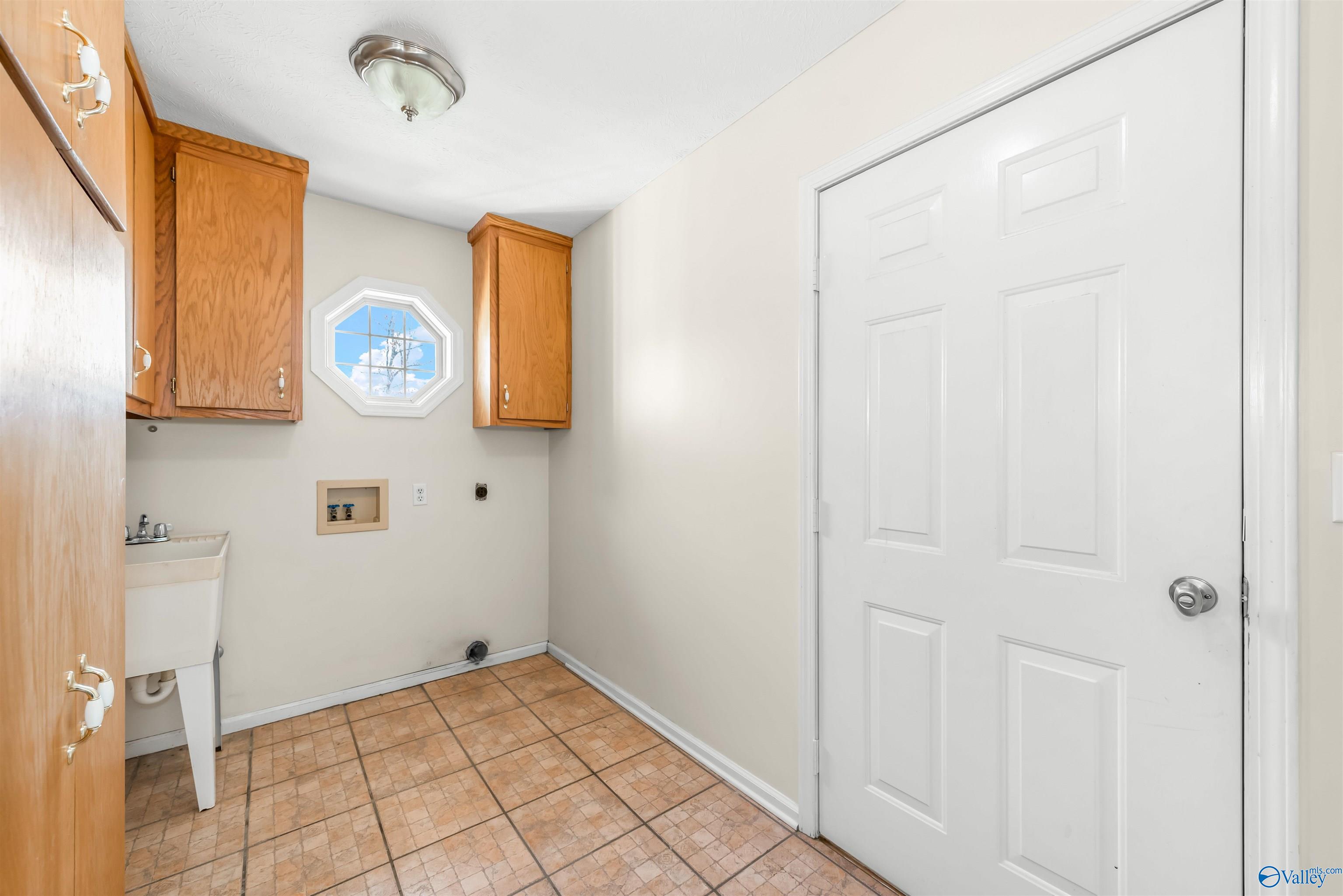 102 County Road 655