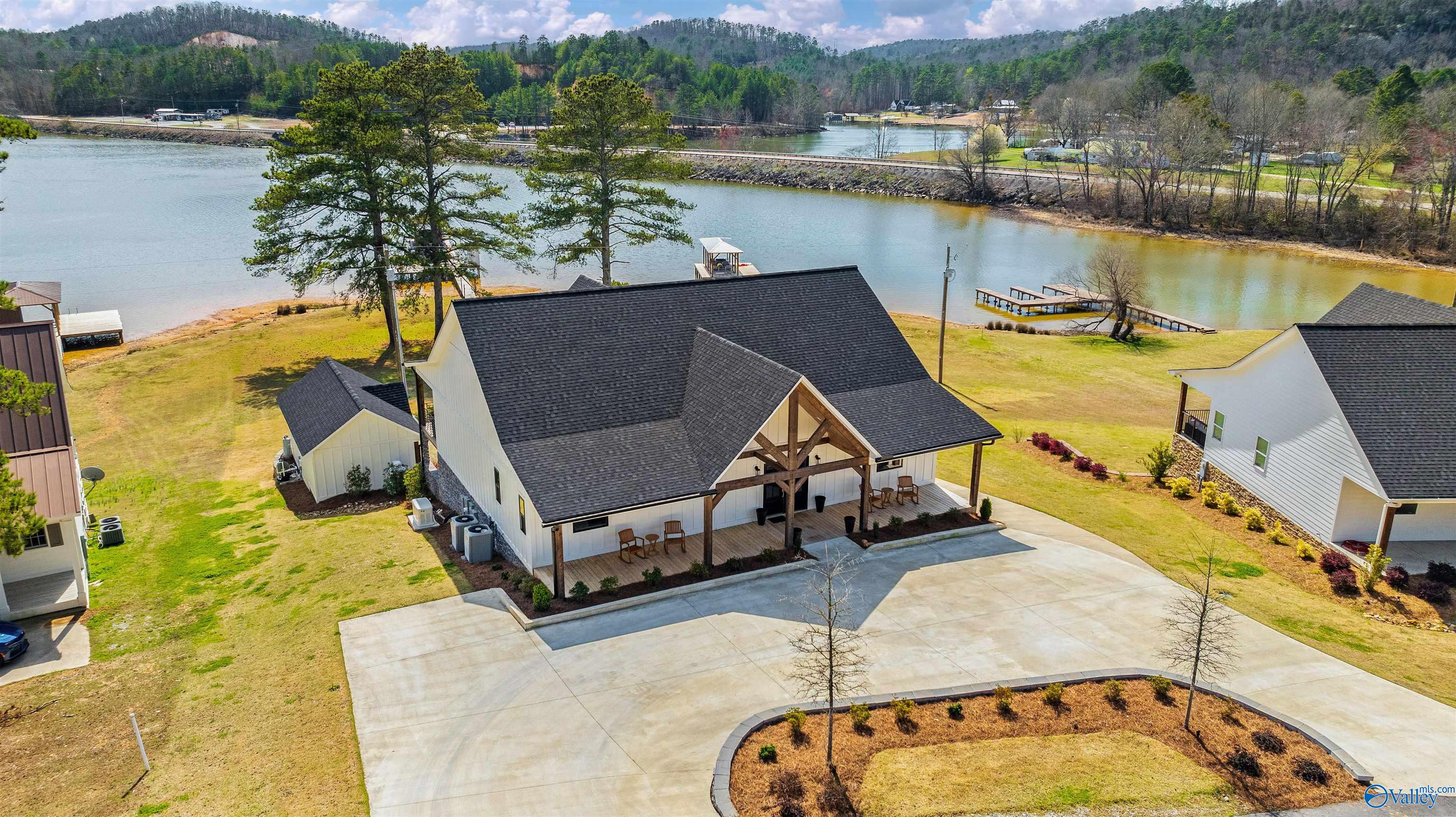 4070 Alabama Hwy 273