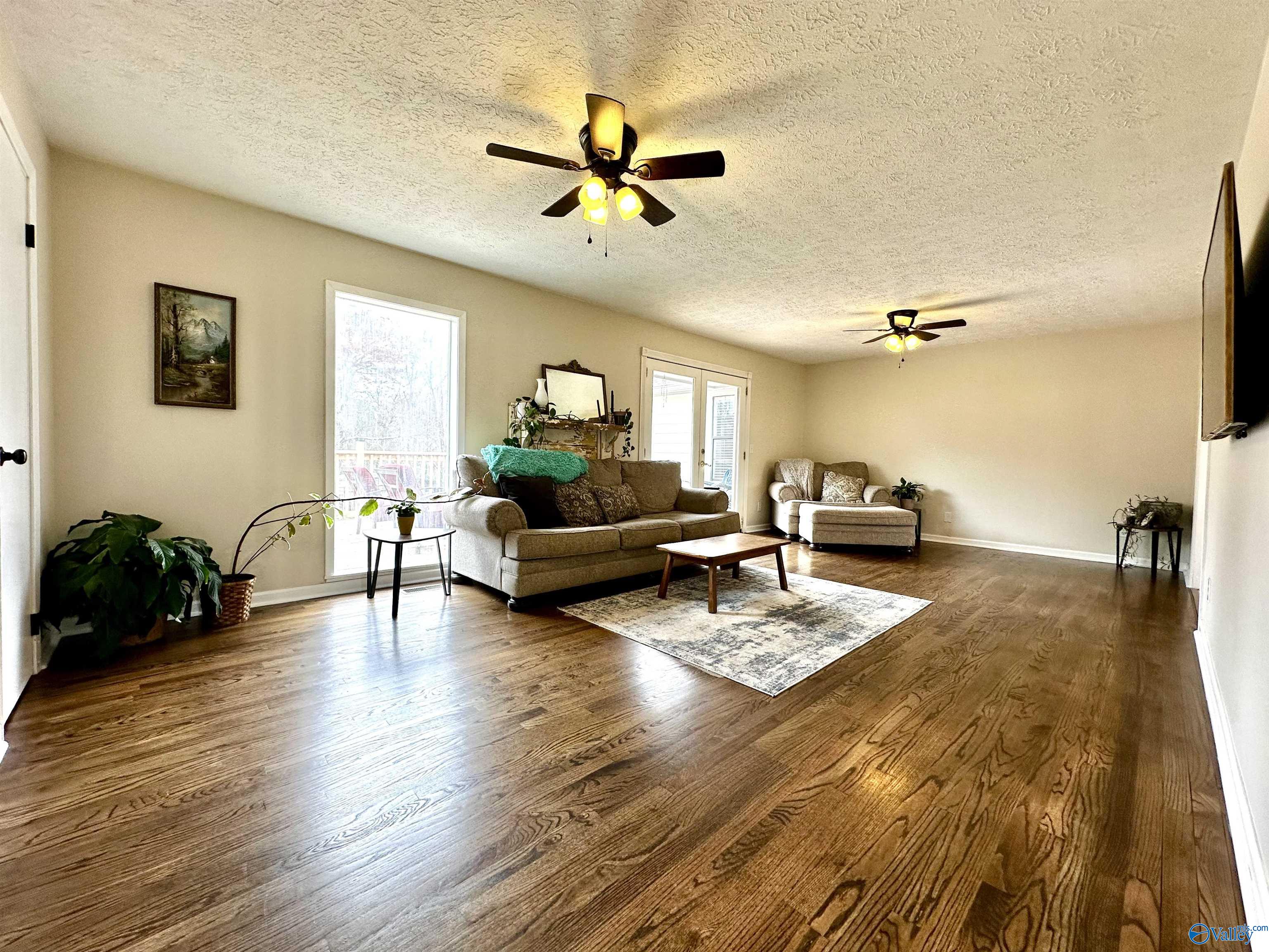 817 Dogtown Road SE