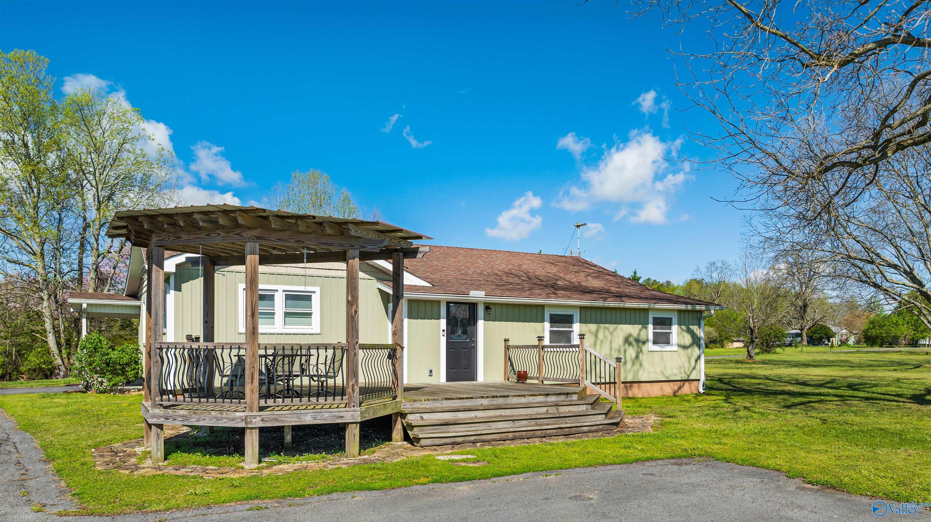 1010 County Road 57