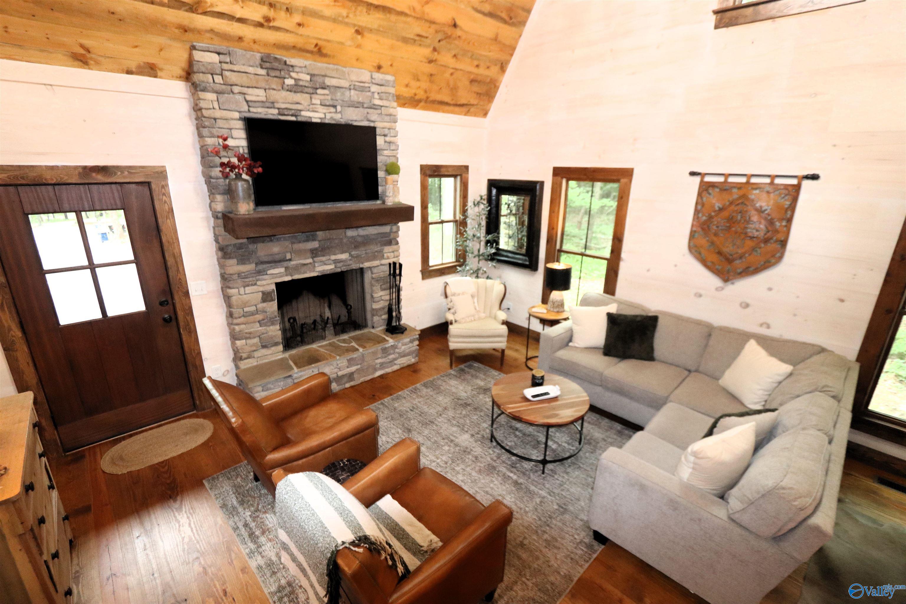 858 County Road 613