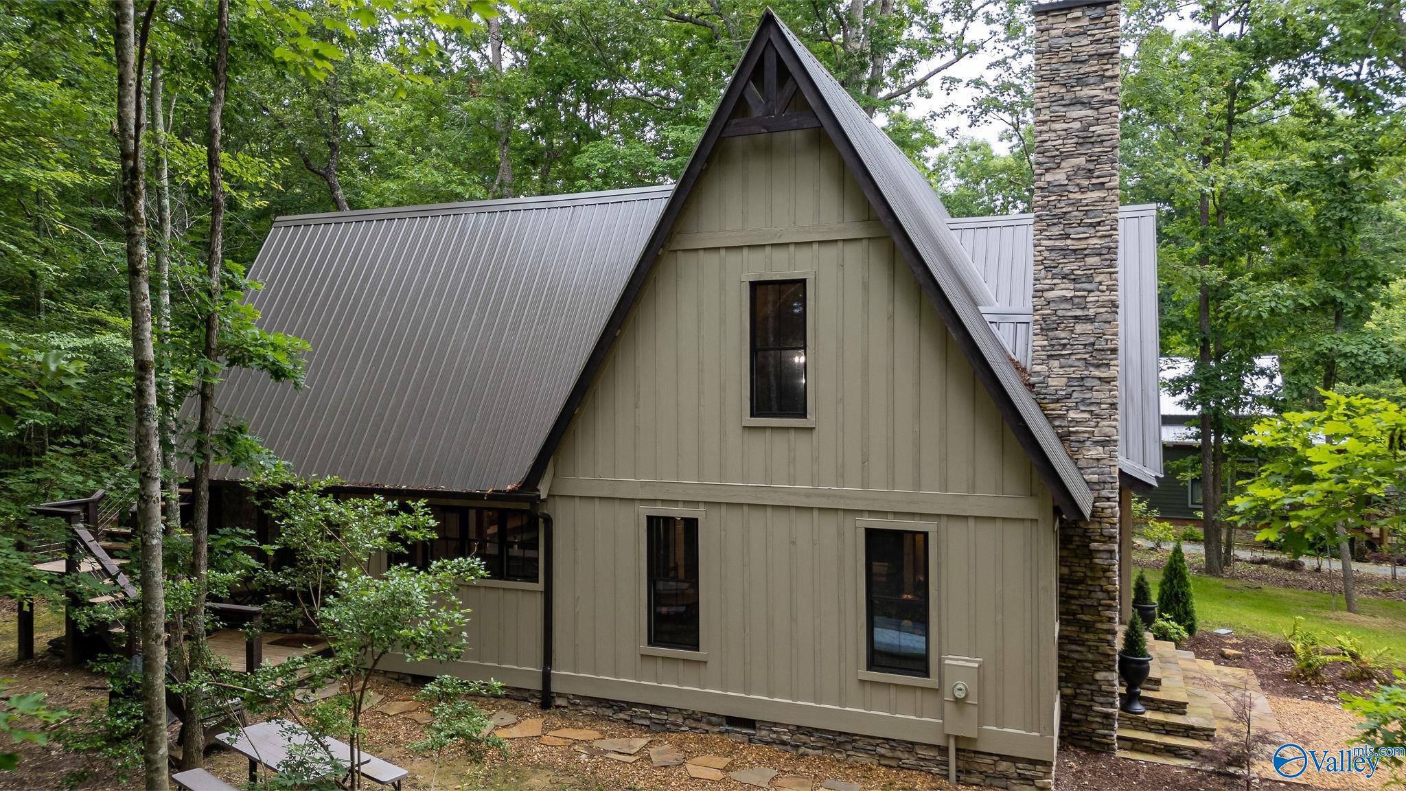 858 County Road 613