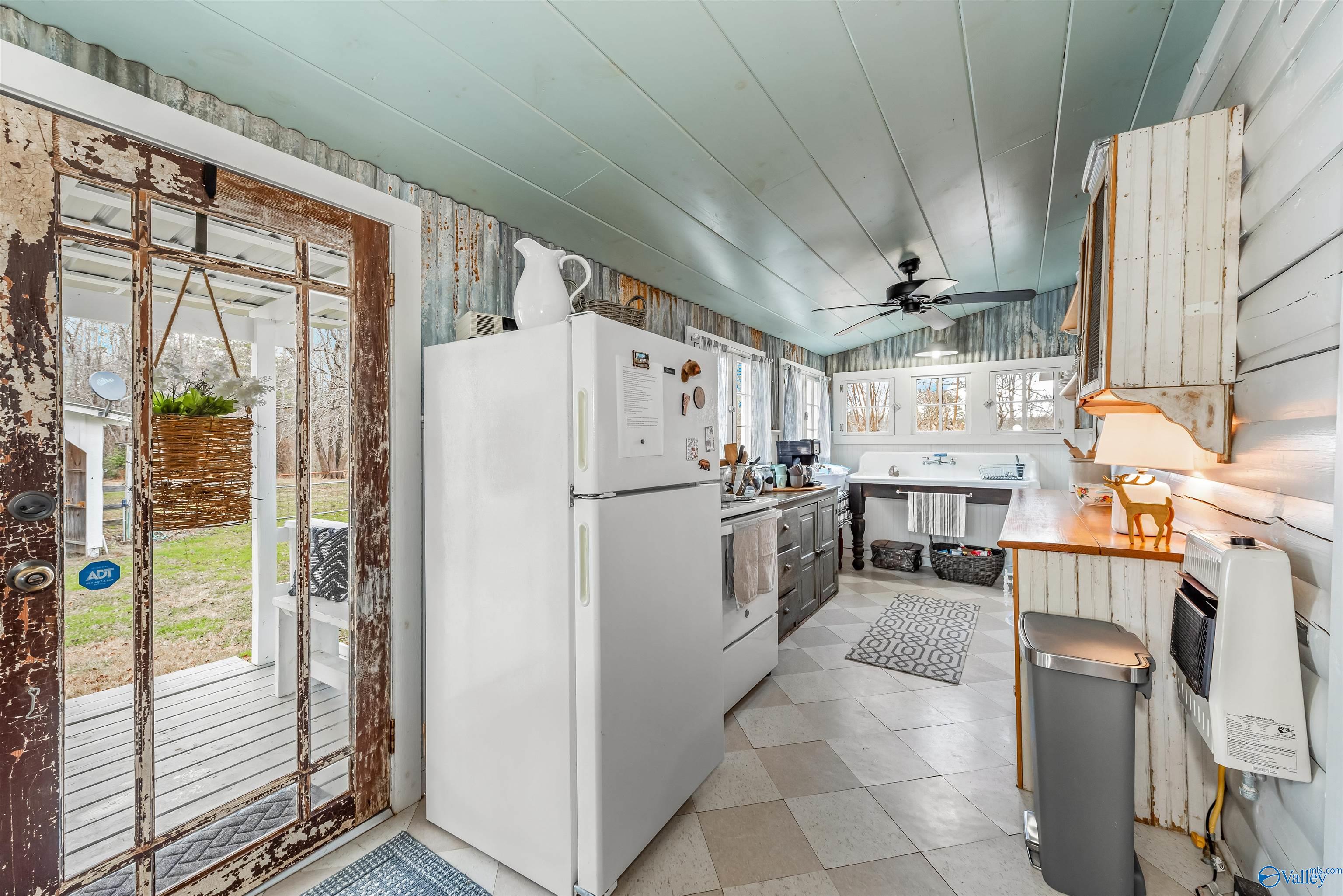 2408 County Road 631