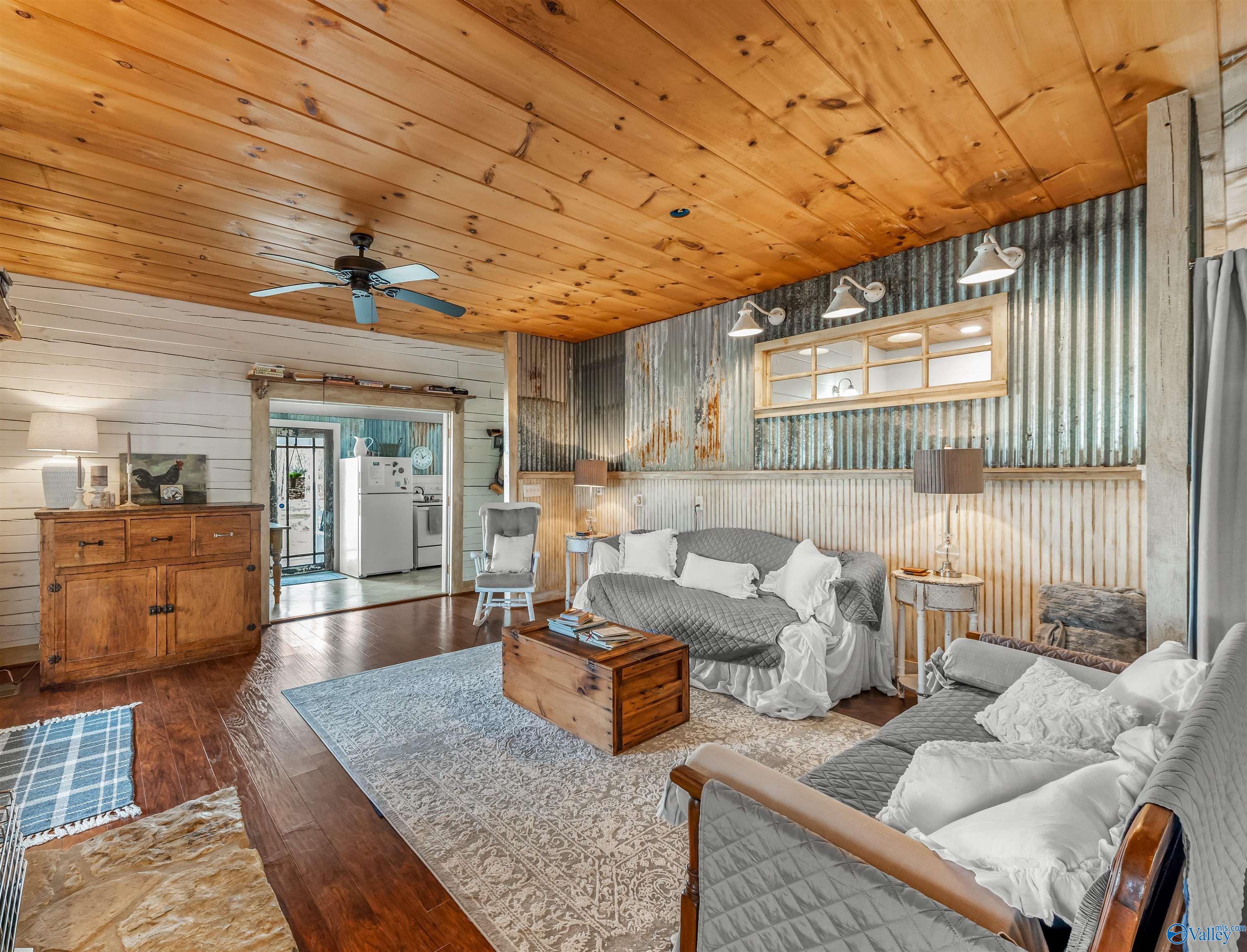 2408 County Road 631