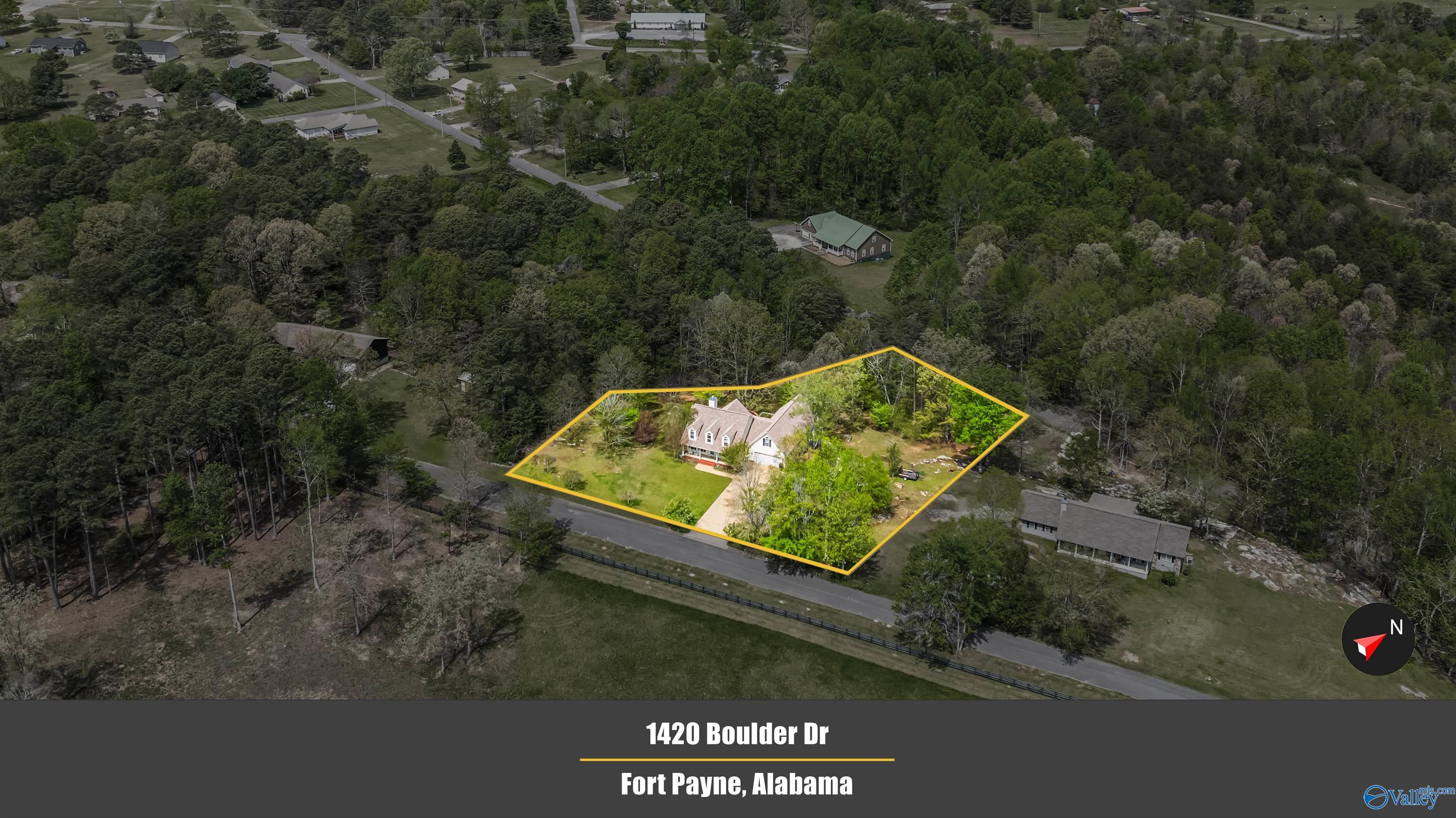 1420 Boulder Drive SE