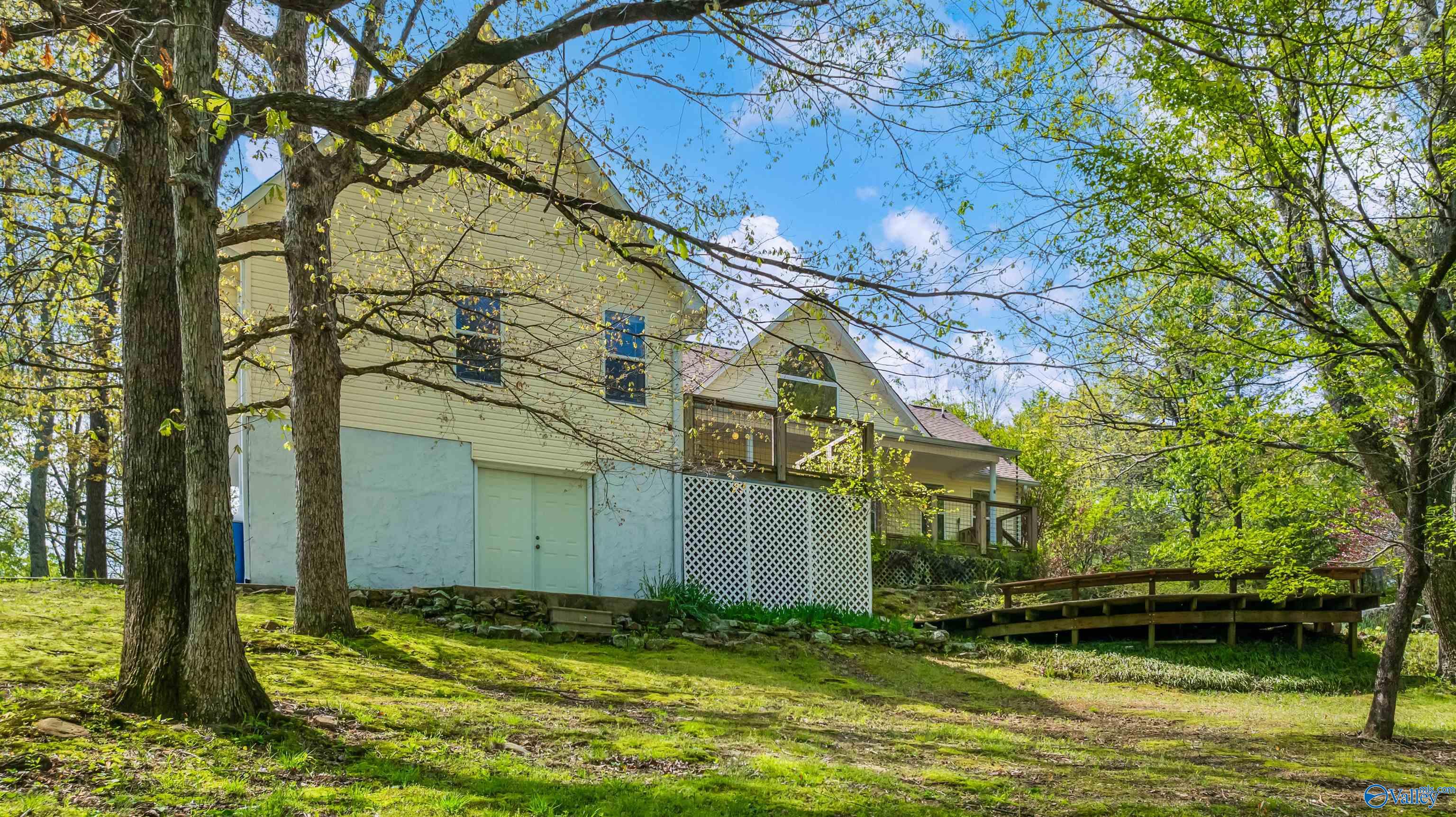 1420 Boulder Drive SE