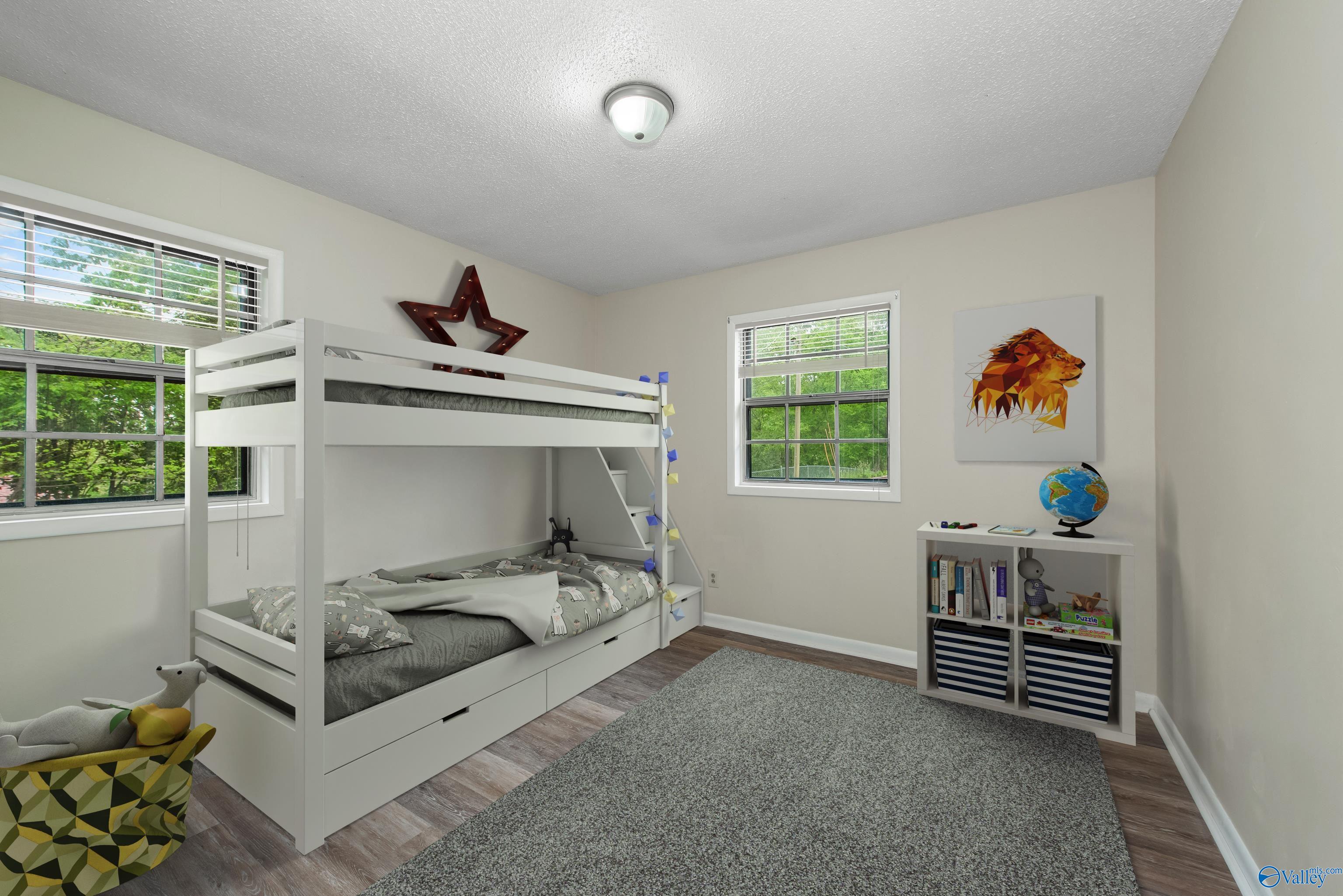 320 Horseshoe Circle SW
