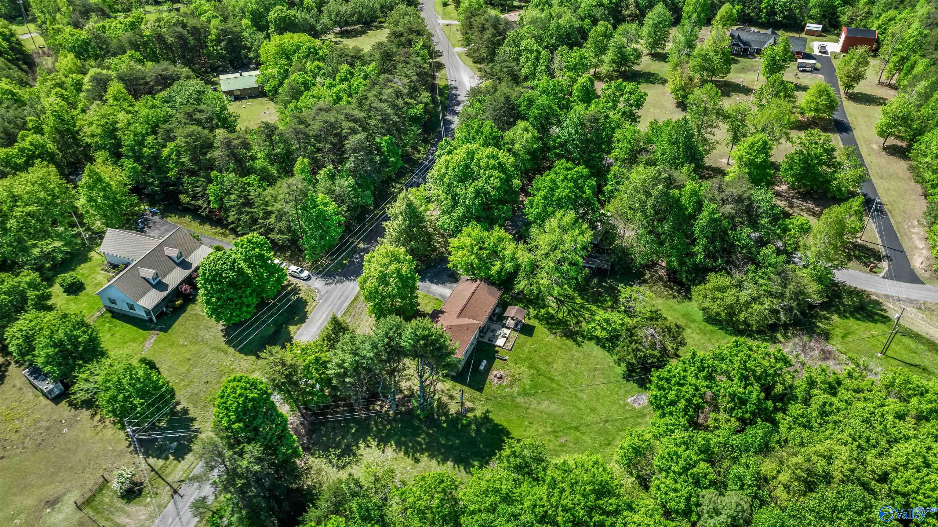 604 Murdock Road NE