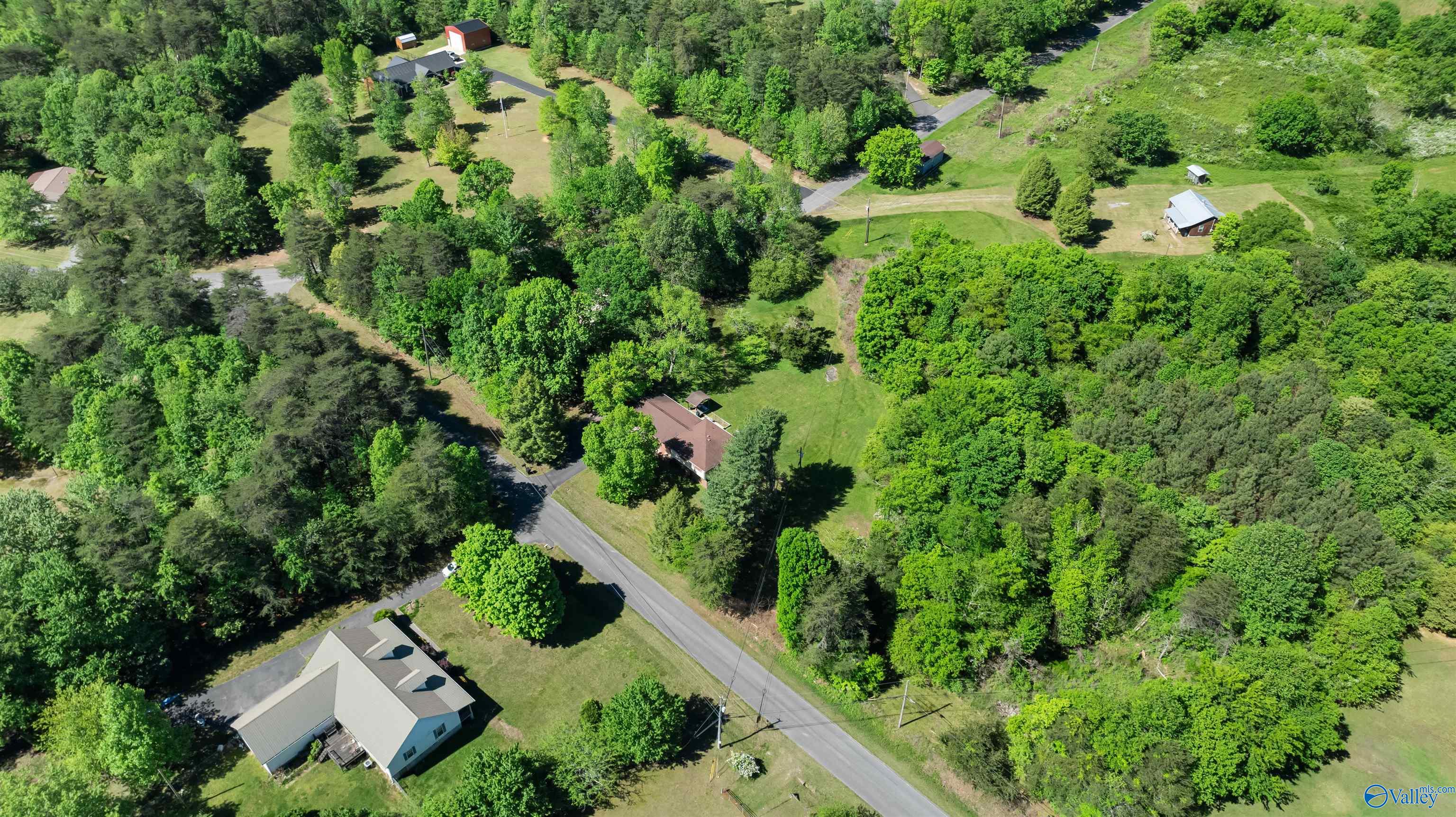 604 Murdock Road NE