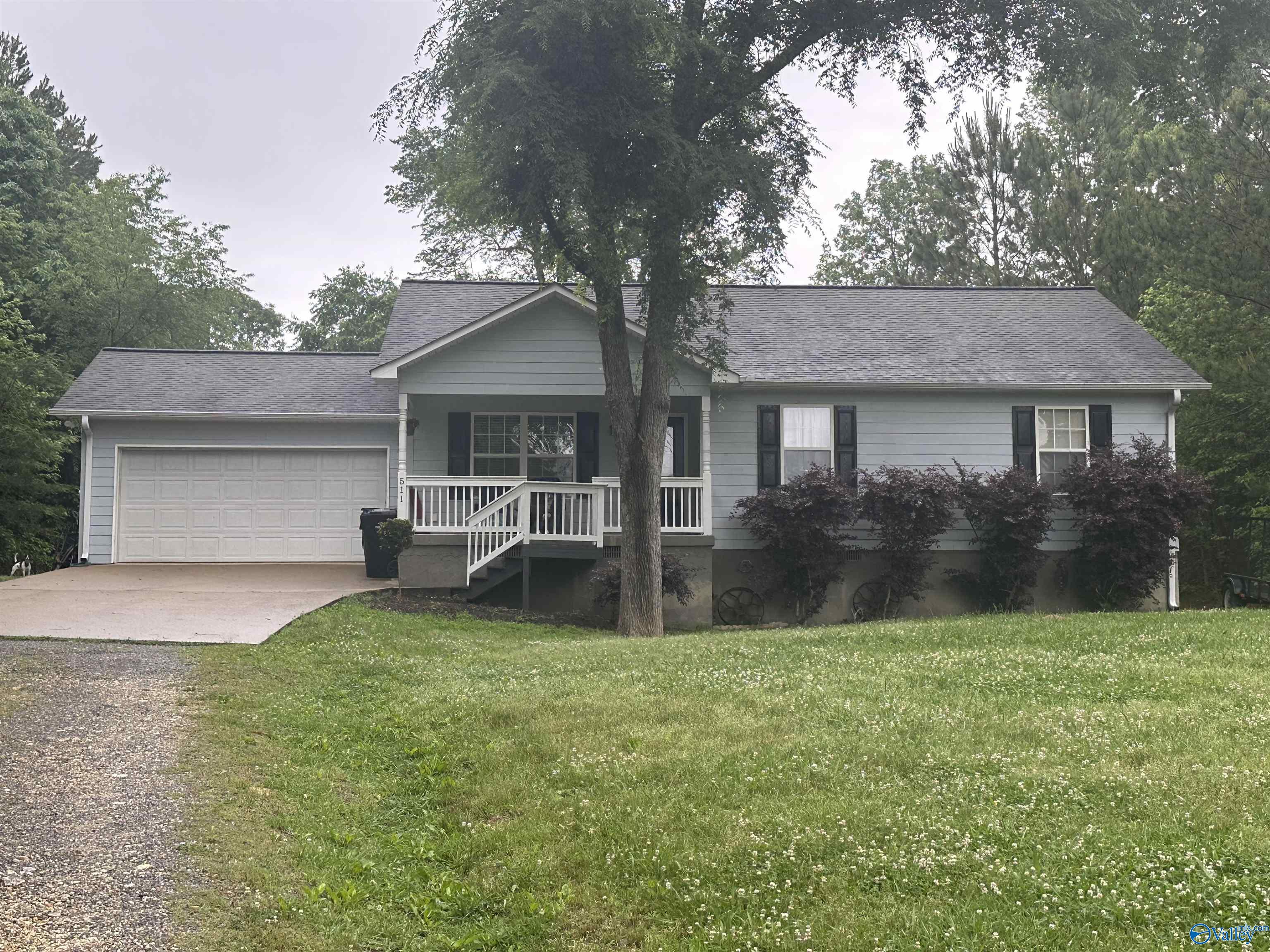 511 Houston Loop Road