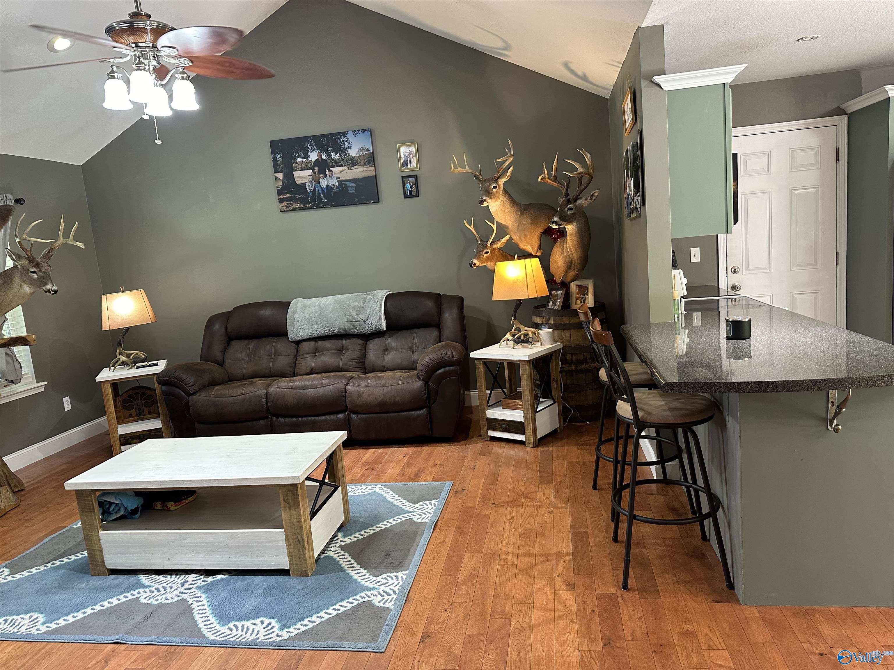 511 Houston Loop Road