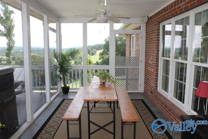 407 County Road 1027