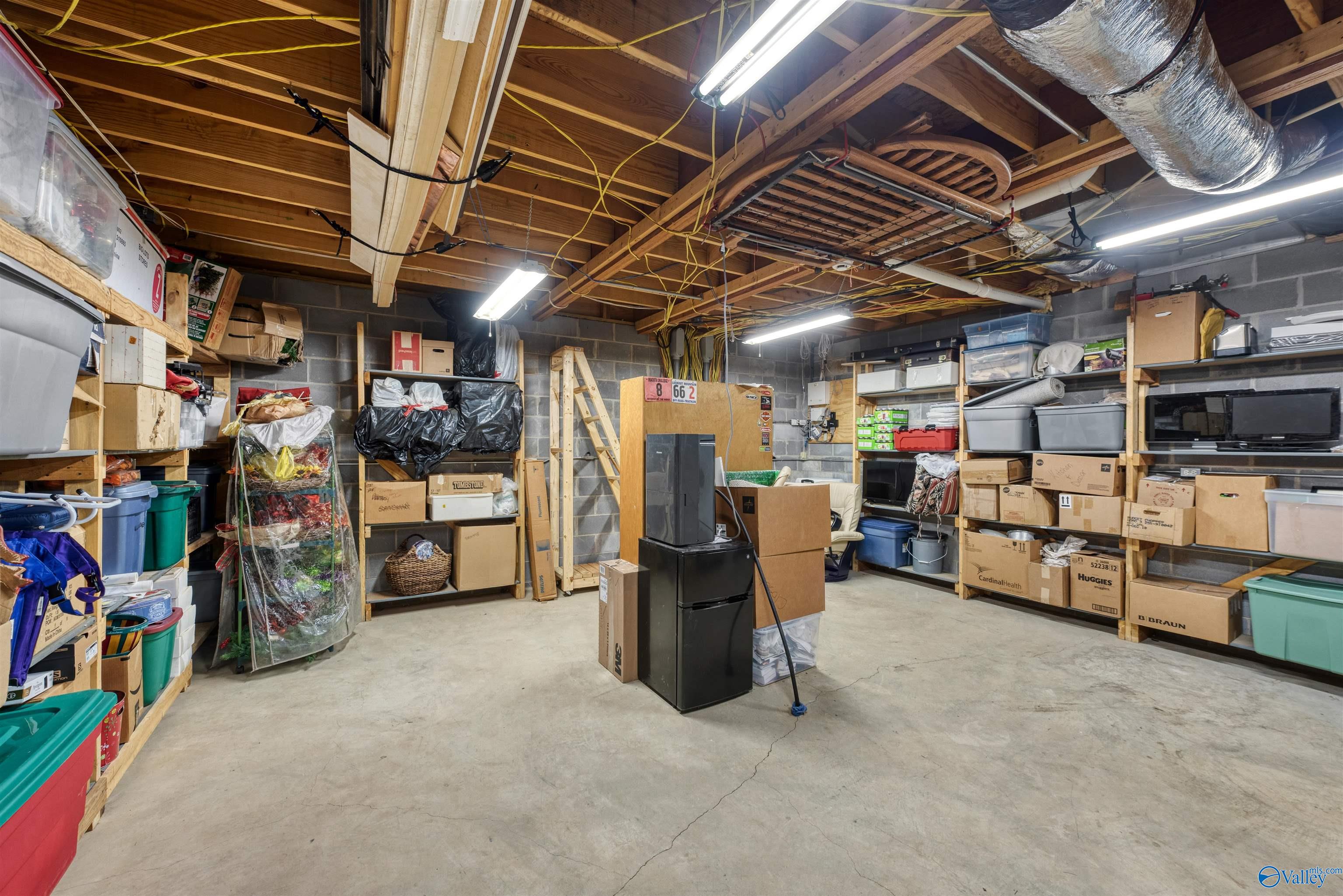 407 County Road 1027