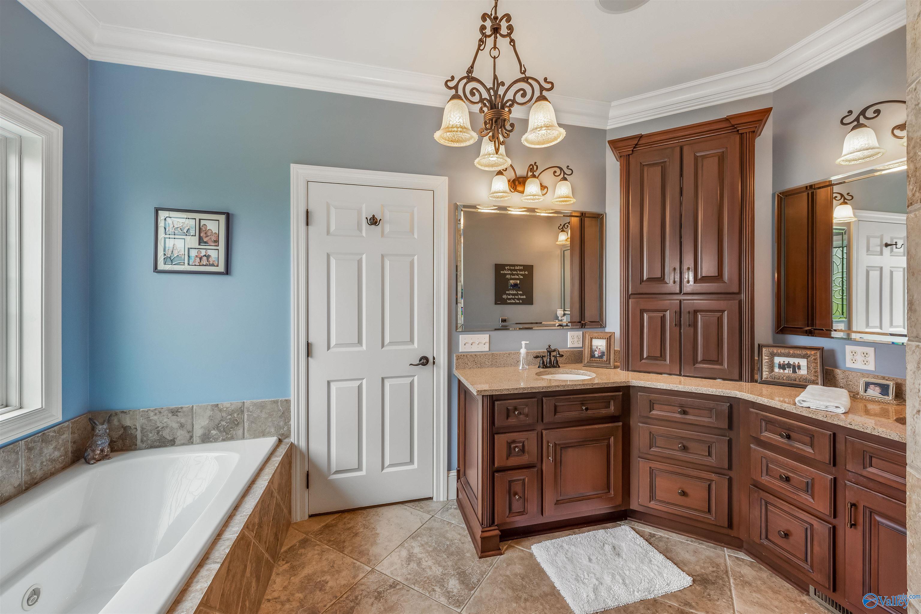 407 County Road 1027