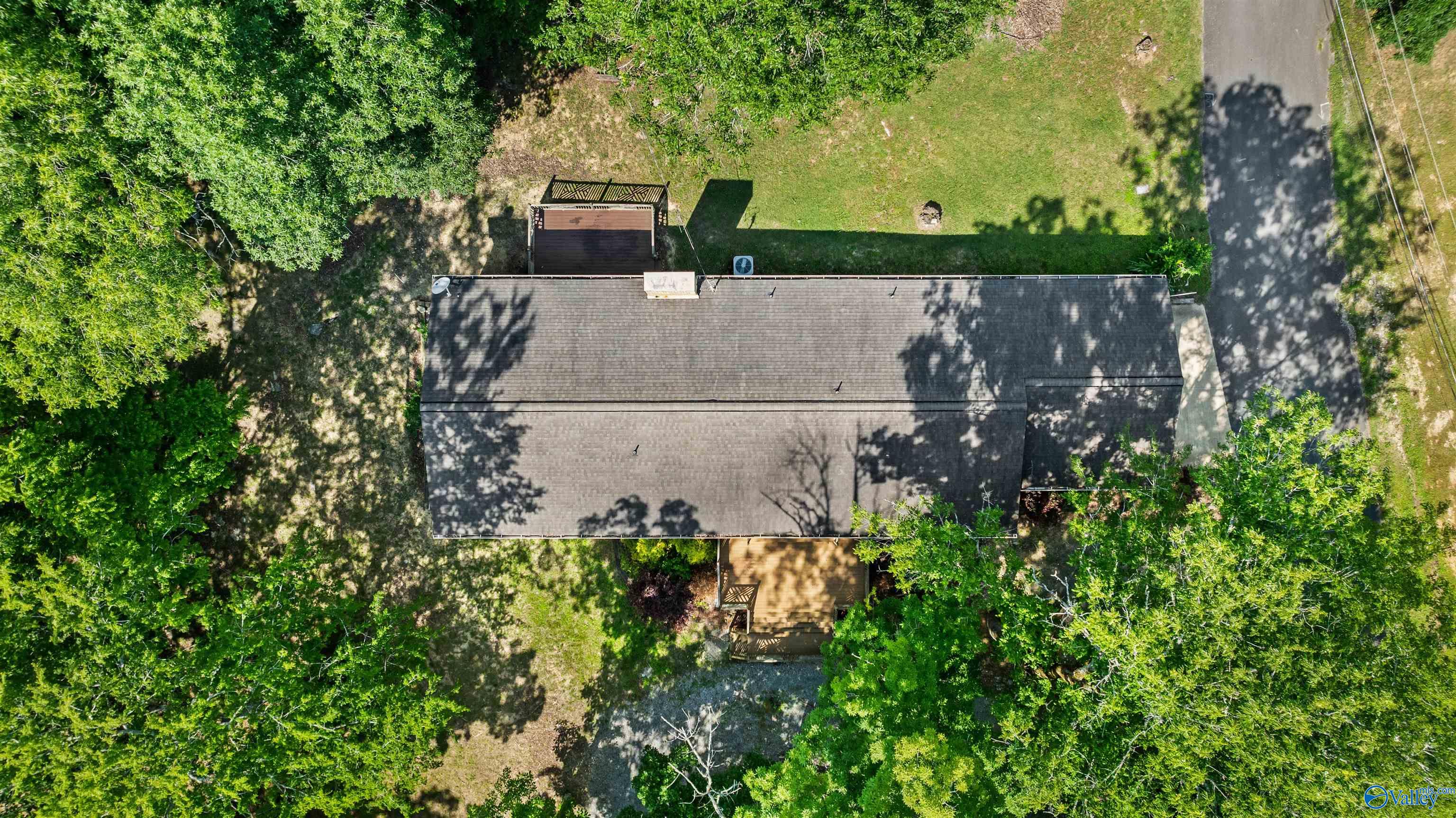 101 Dogwood Circle NW