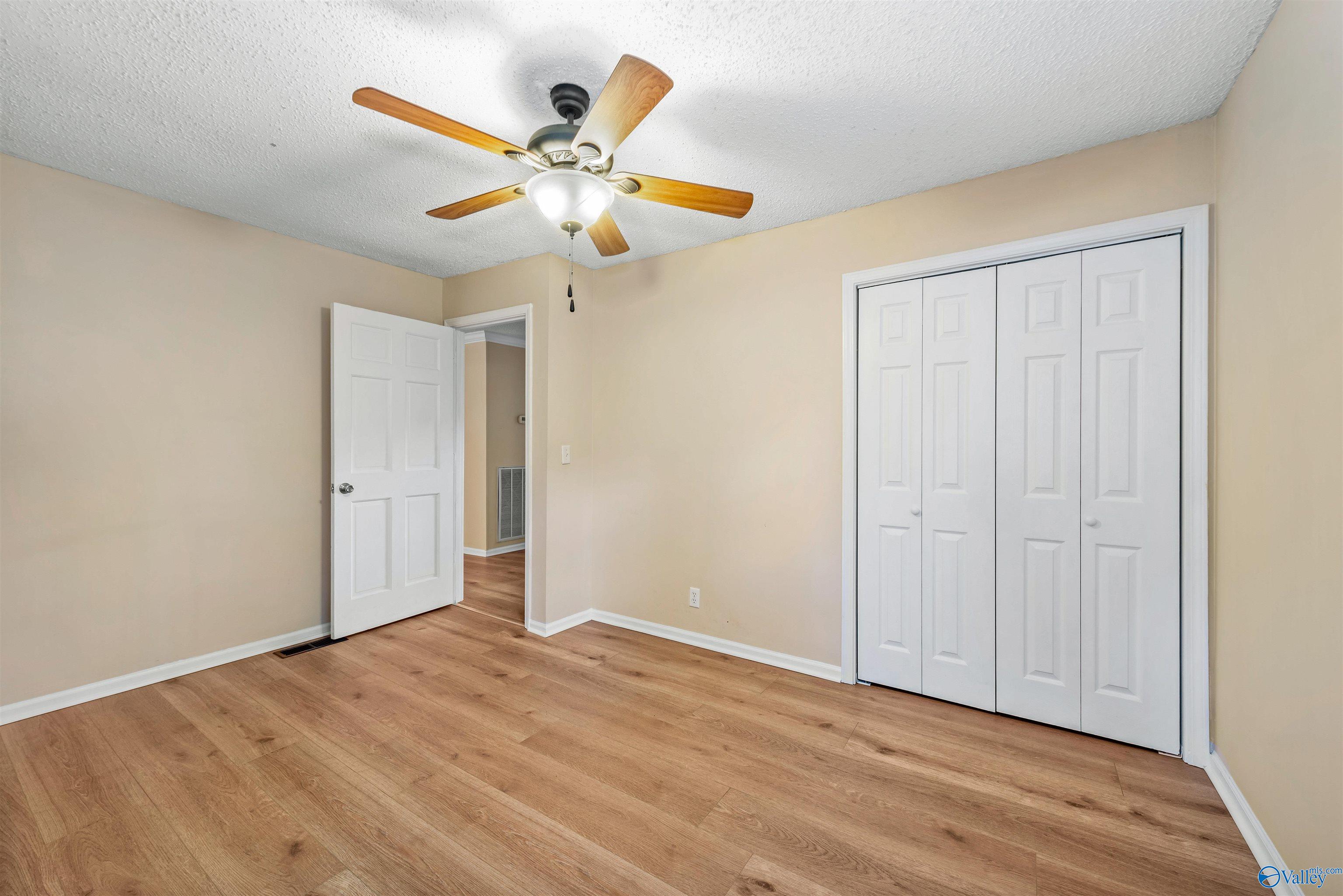 101 Dogwood Circle NW