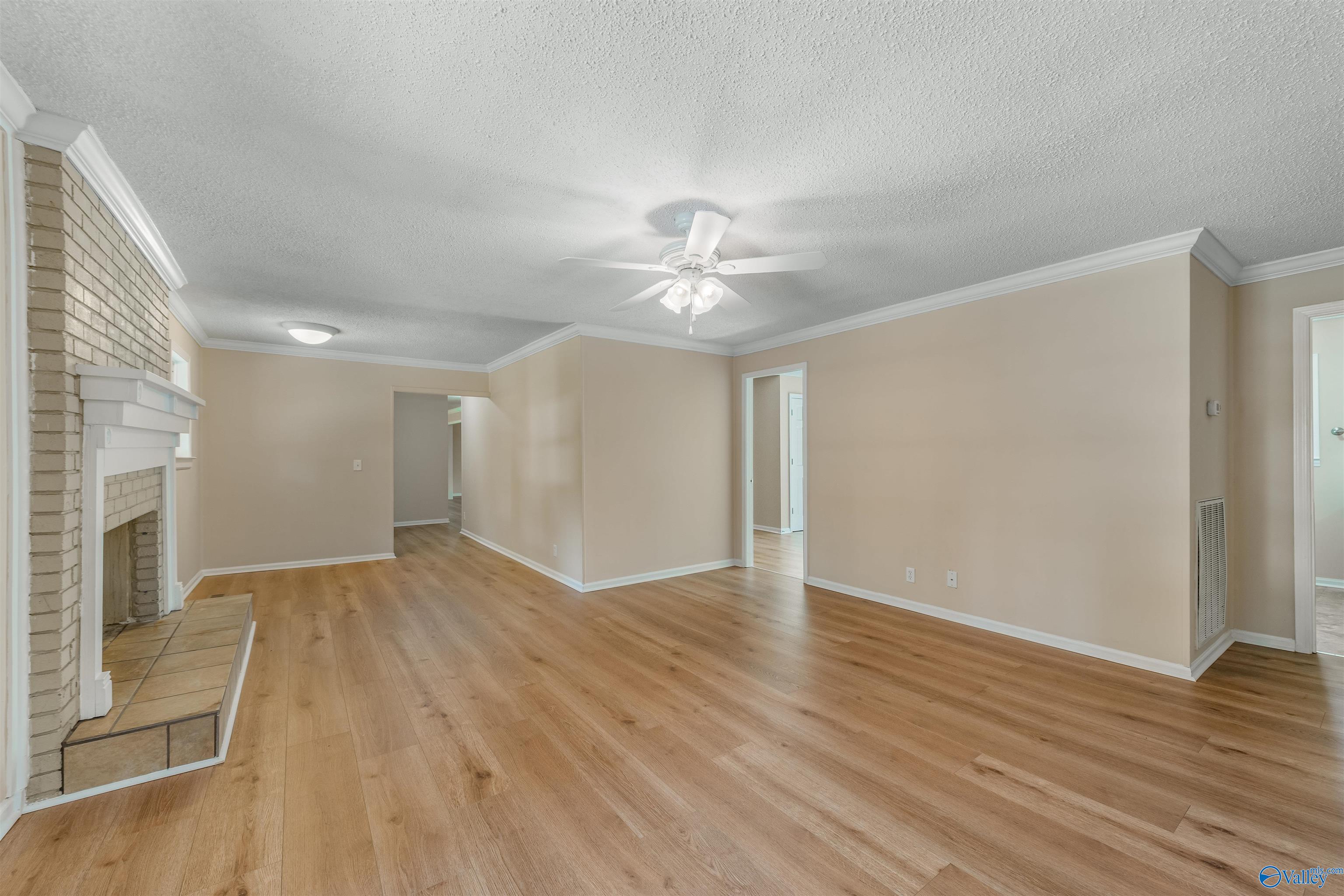 101 Dogwood Circle NW