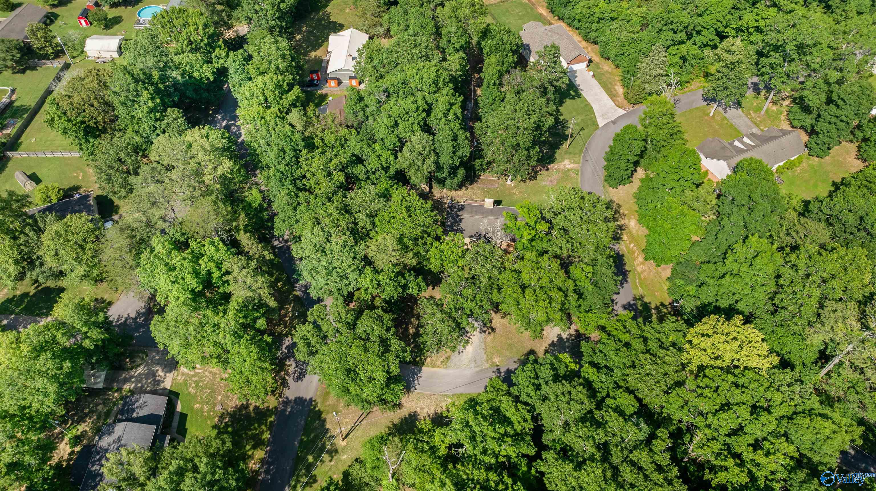 101 Dogwood Circle NW