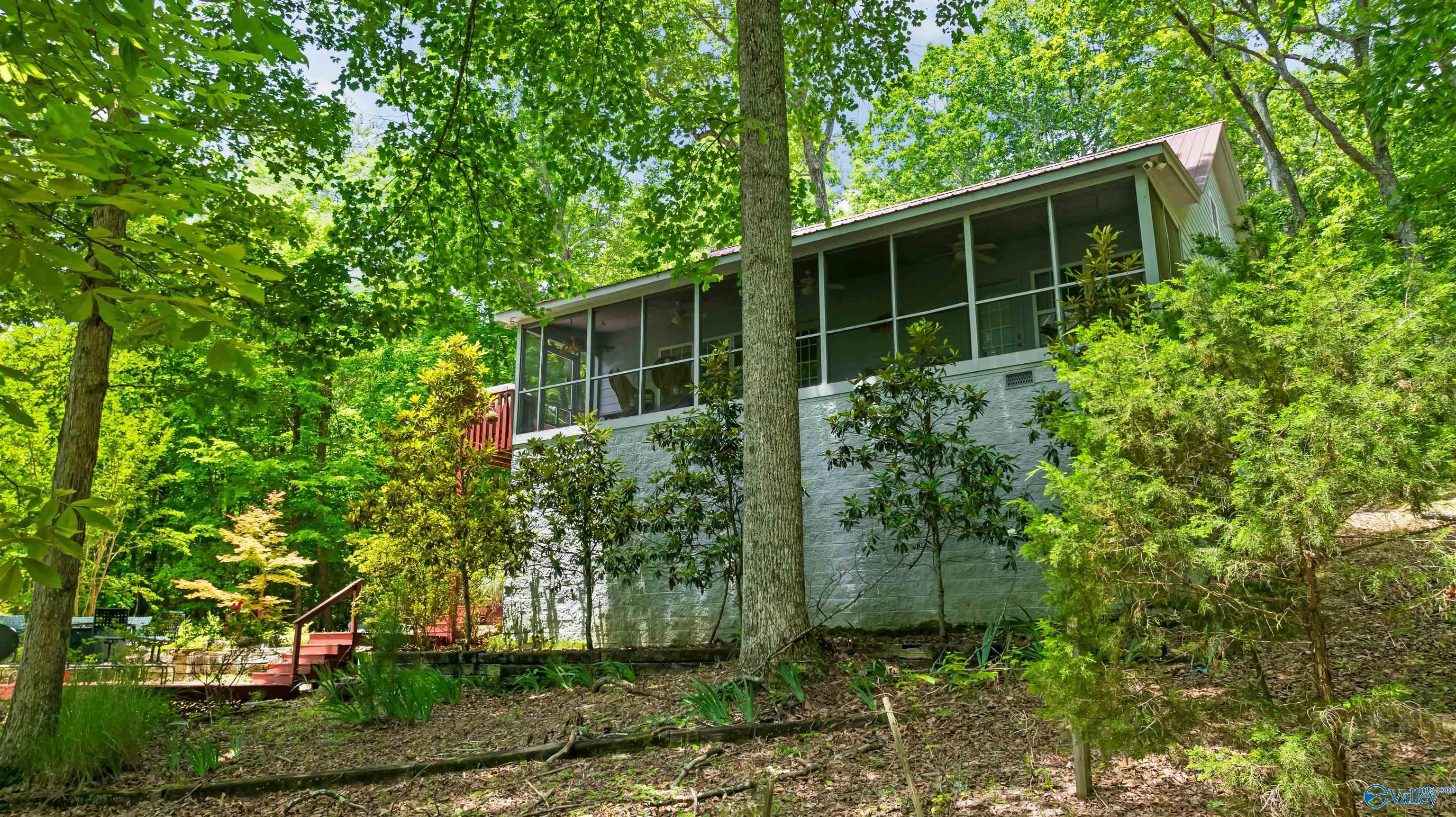 1920 County Road 103