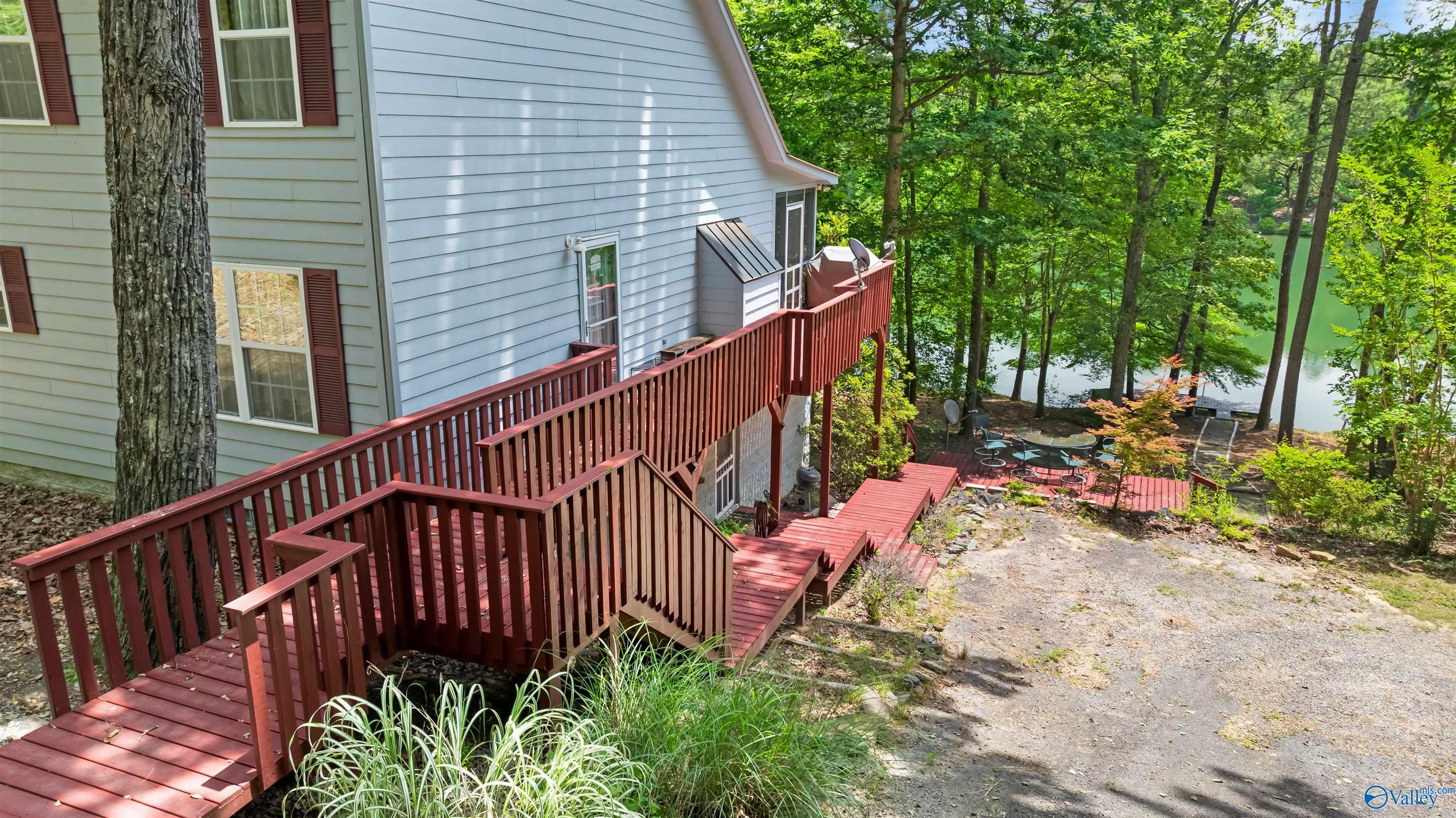 1920 County Road 103