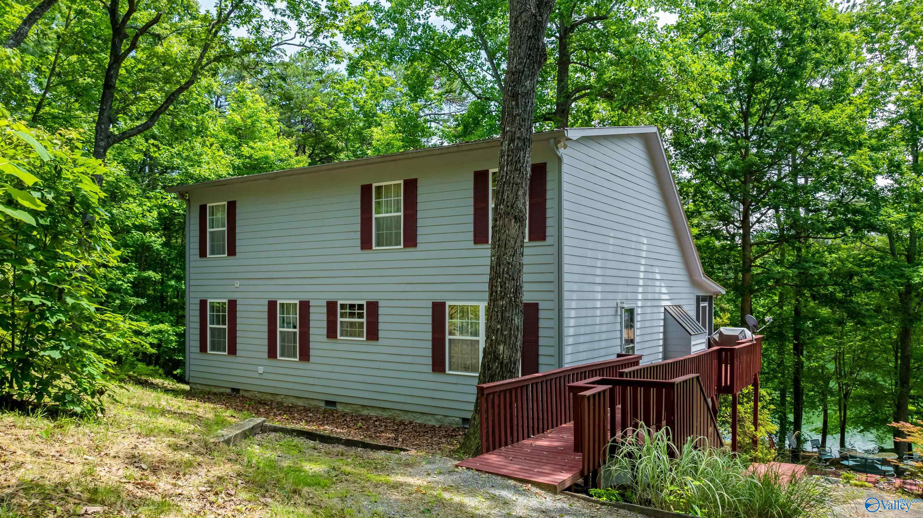 1920 County Road 103