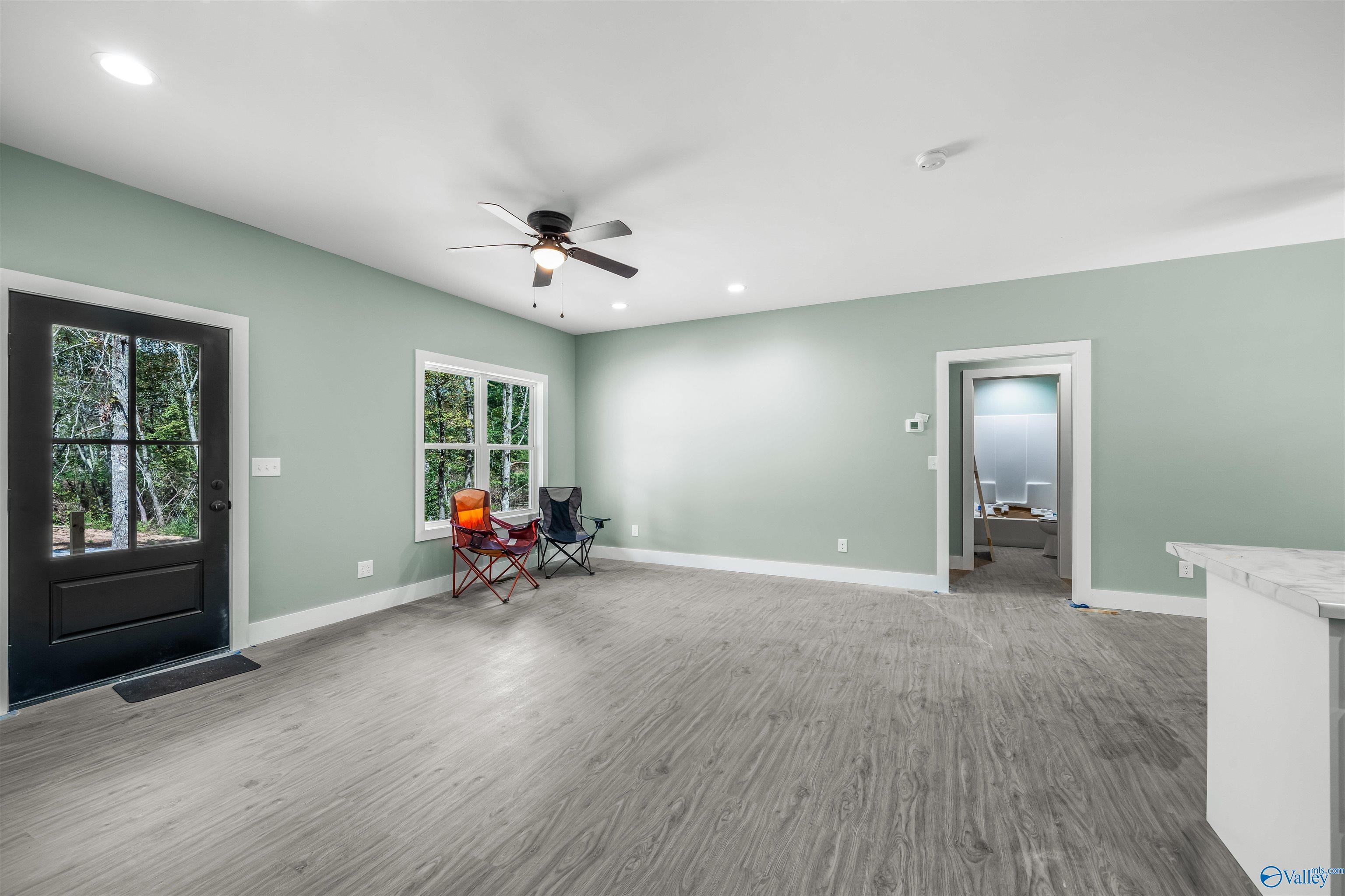 2109 Highland Drive NE