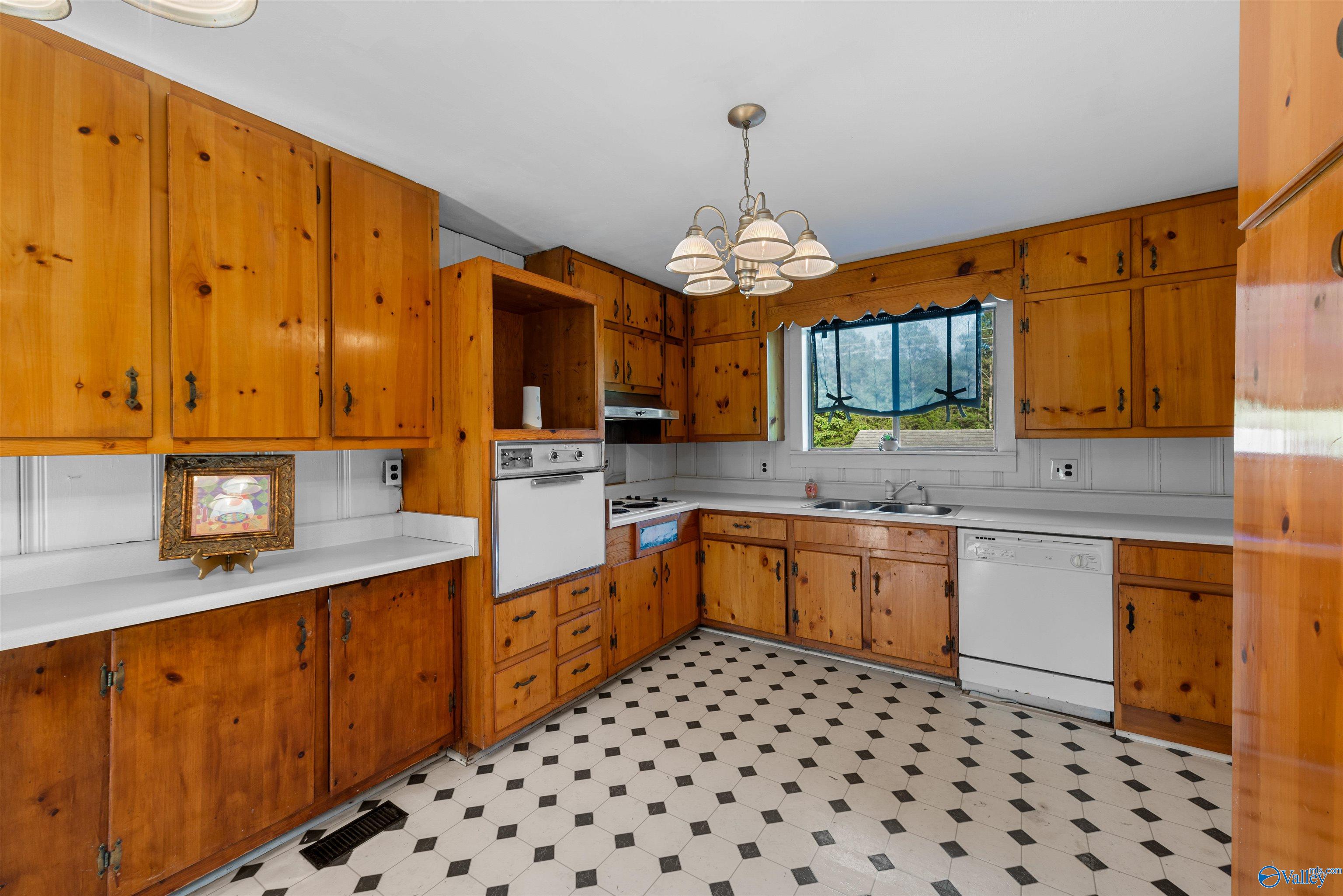 3177 County Road 51